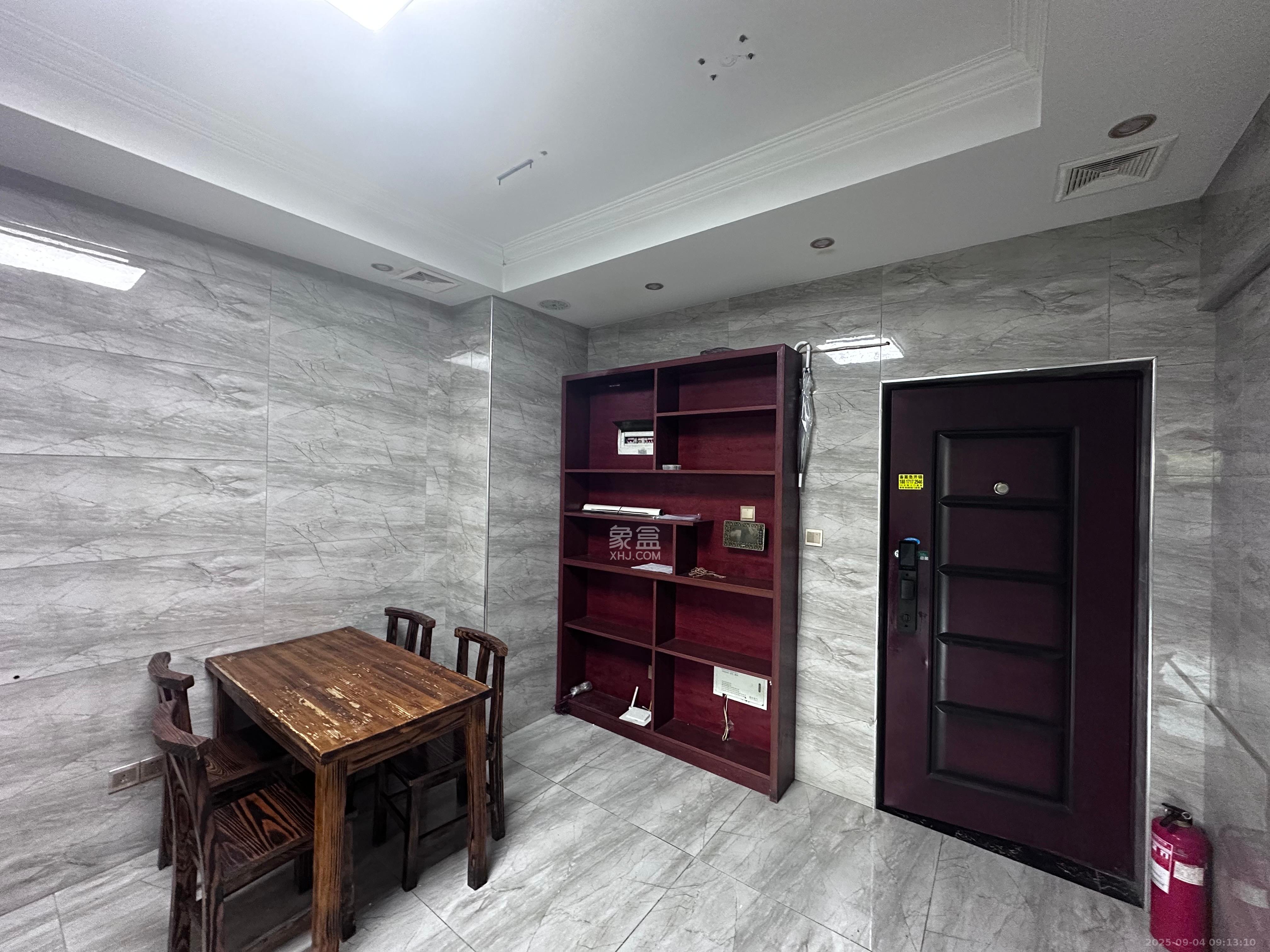 古汉国际广场 2室1厅1卫 2600.0元/月 古汉国际广场 2室1厅1卫 2600.0元/月室内图