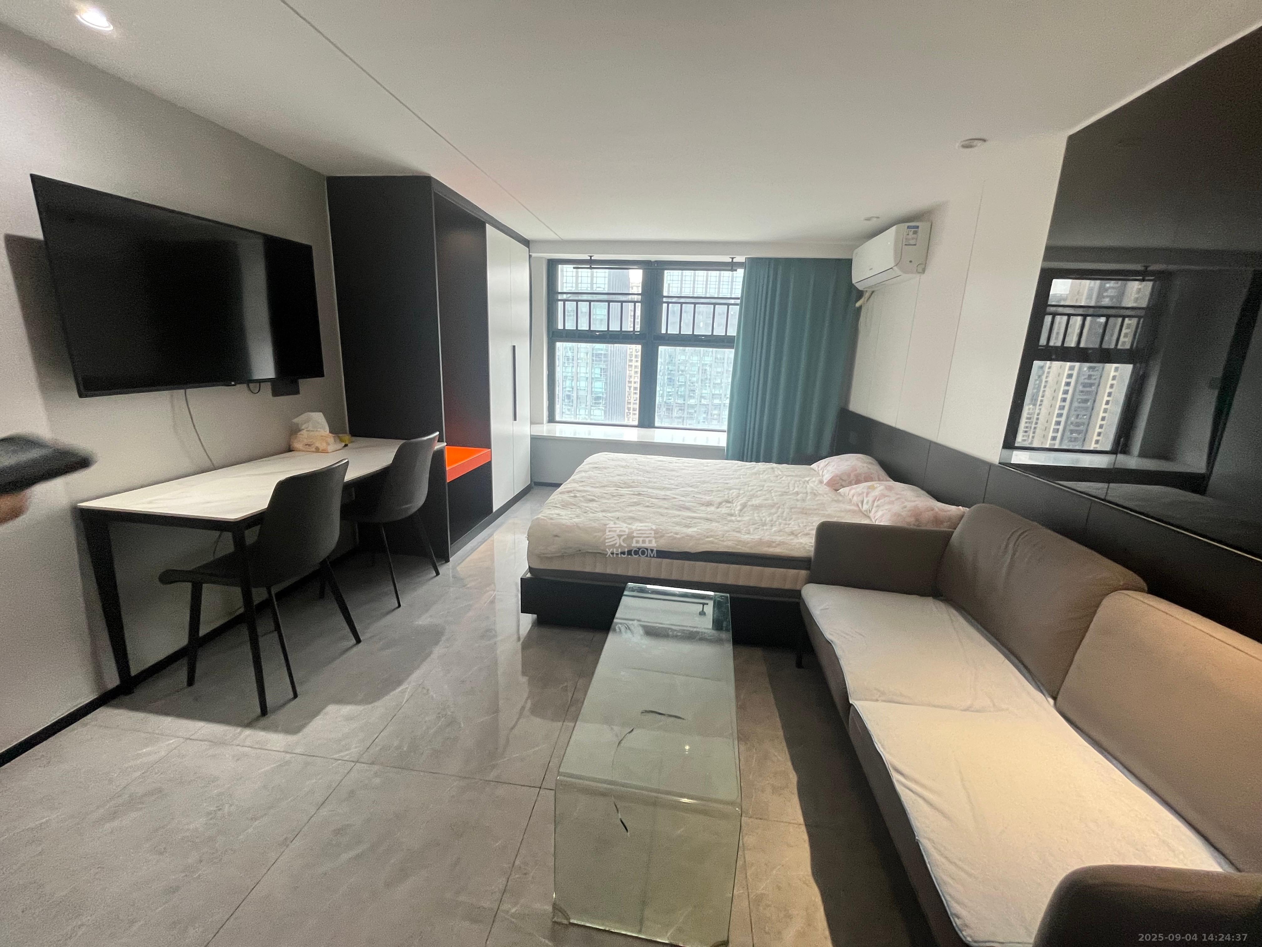 龙湖新壹城 1室1厅1卫 1600.0元/月 龙湖新壹城 1室1厅1卫 1600.0元/月室内图