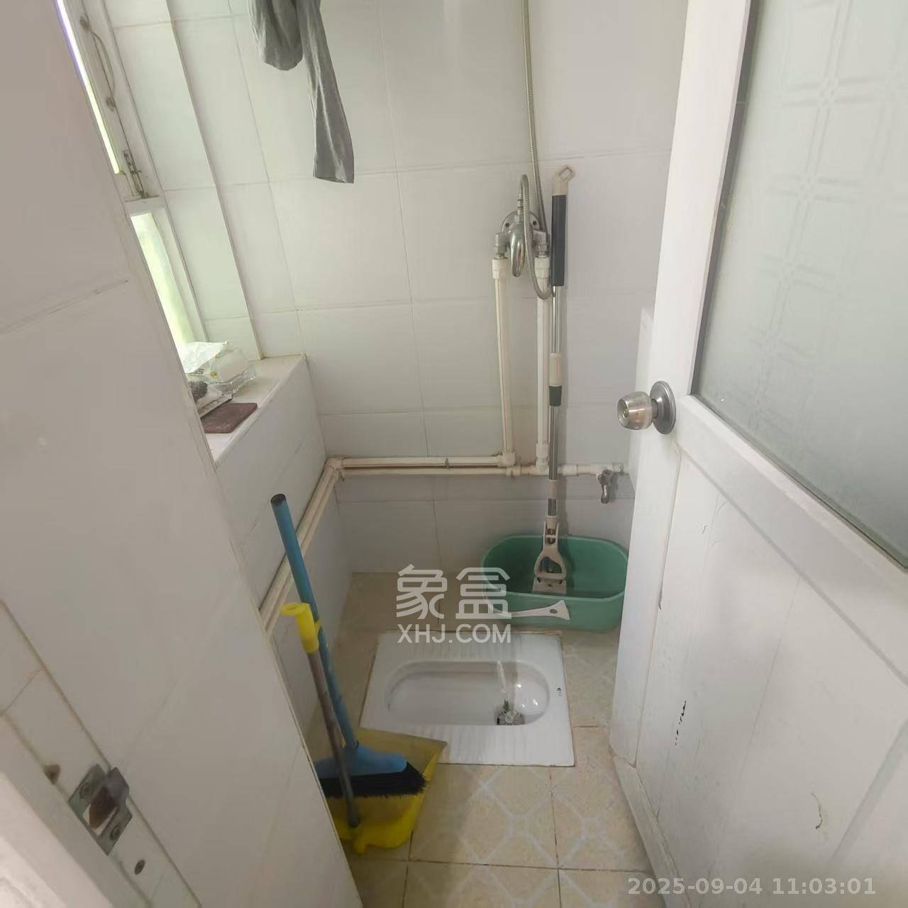 丰盈里散盘(丰盈里、丰盈西里) 3室1厅1卫 2500.0元/月 丰盈里散盘(丰盈里、丰盈西里) 3室1厅1卫 2500.0元/月室内图