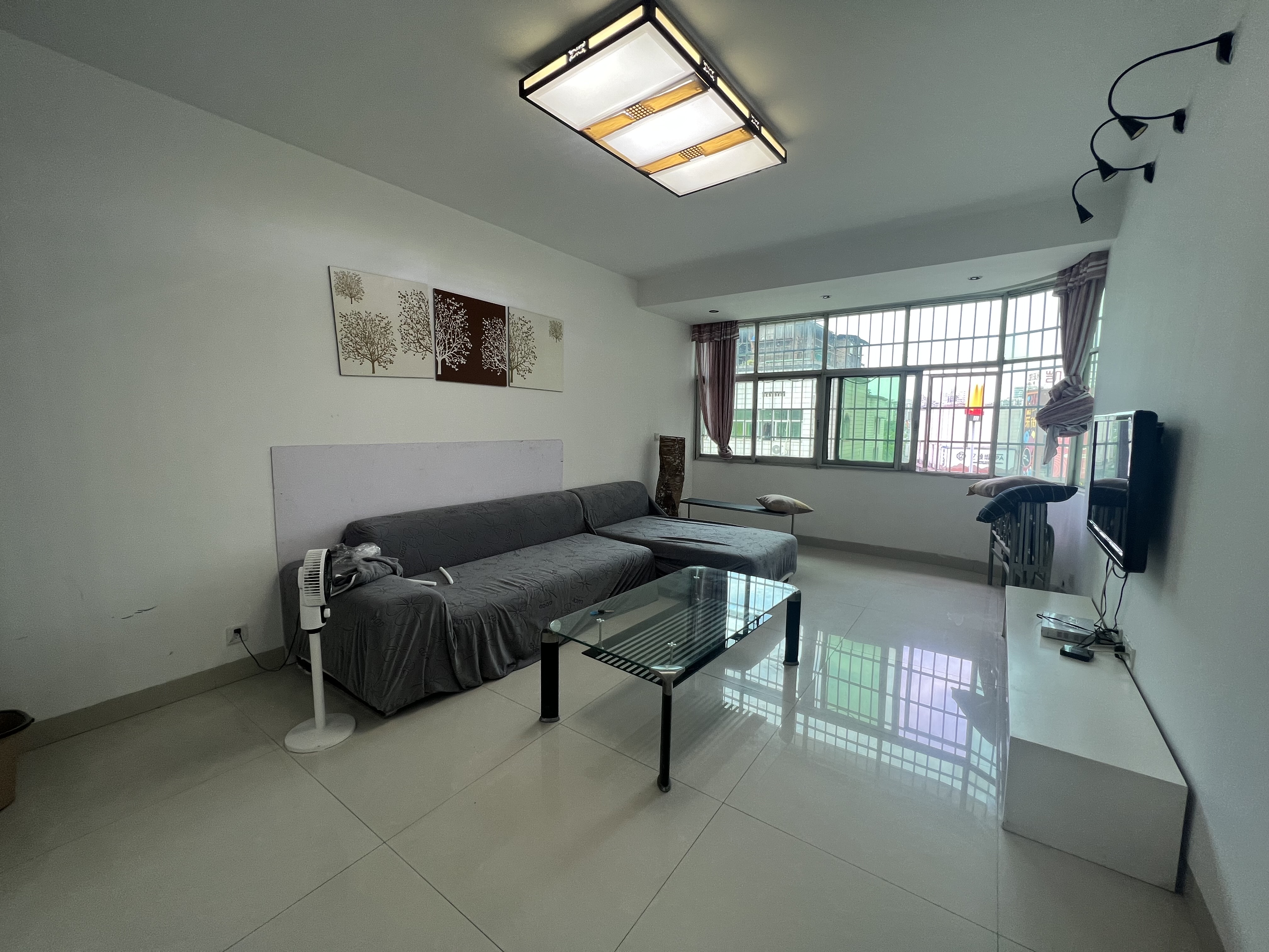 金雁大厦 1室0厅0卫 1100.0元/月 金雁大厦 1室0厅0卫 1100.0元/月户型图