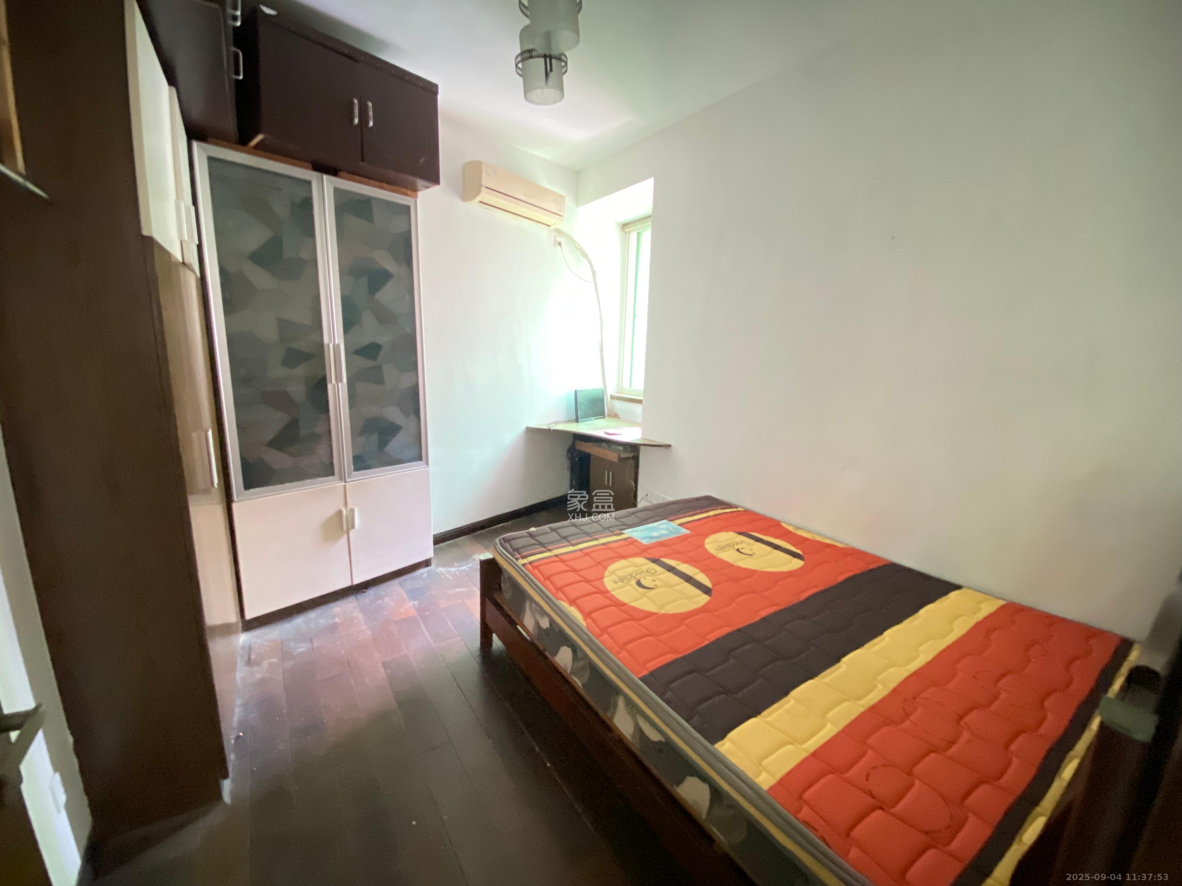 维一星城 3室2厅1卫 3500.0元/月 维一星城 3室2厅1卫 3500.0元/月室内图