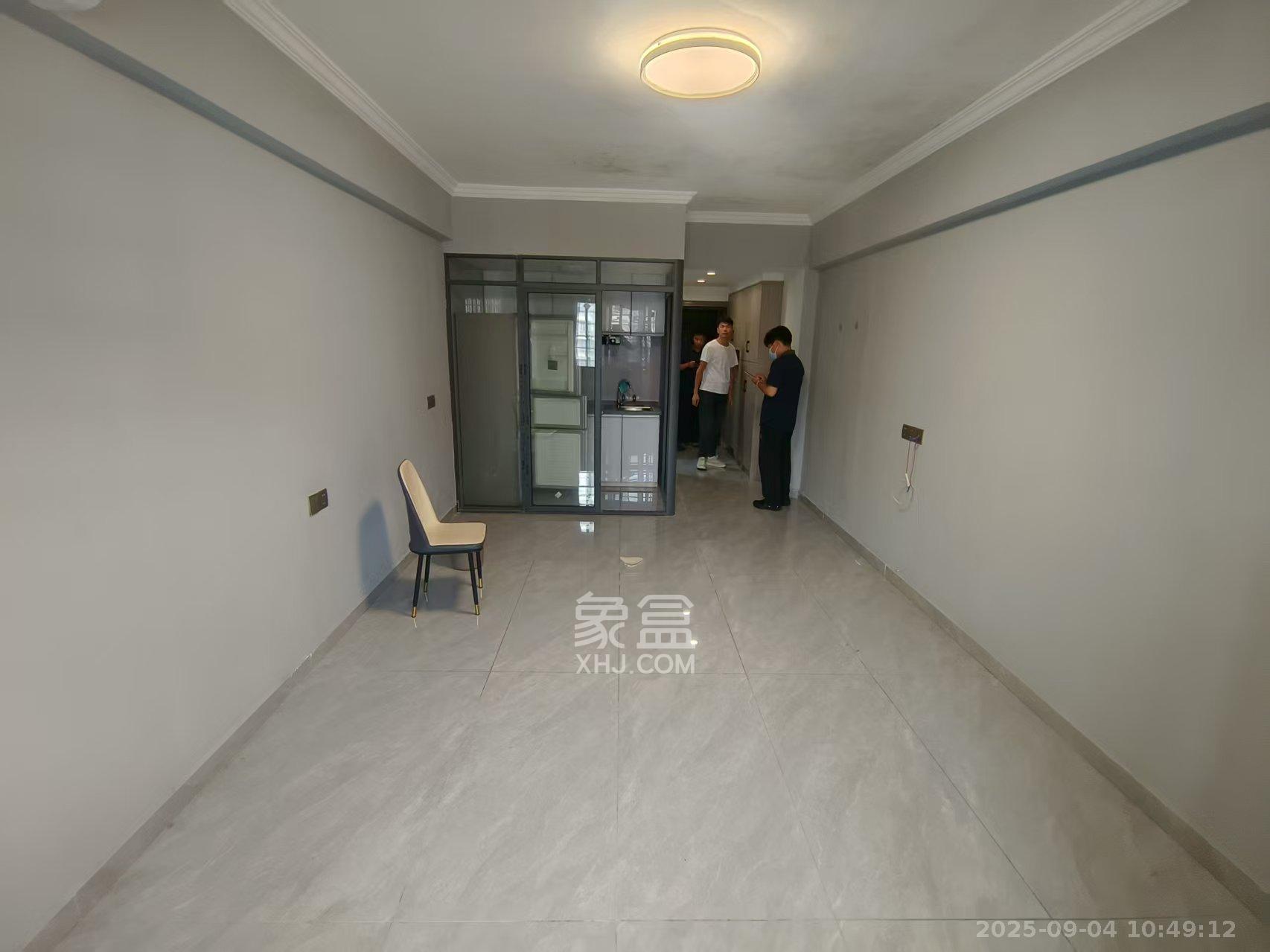 芙蓉大厦  1室1厅1卫    1800.0元/月 芙蓉大厦  1室1厅1卫    1800.0元/月室内图