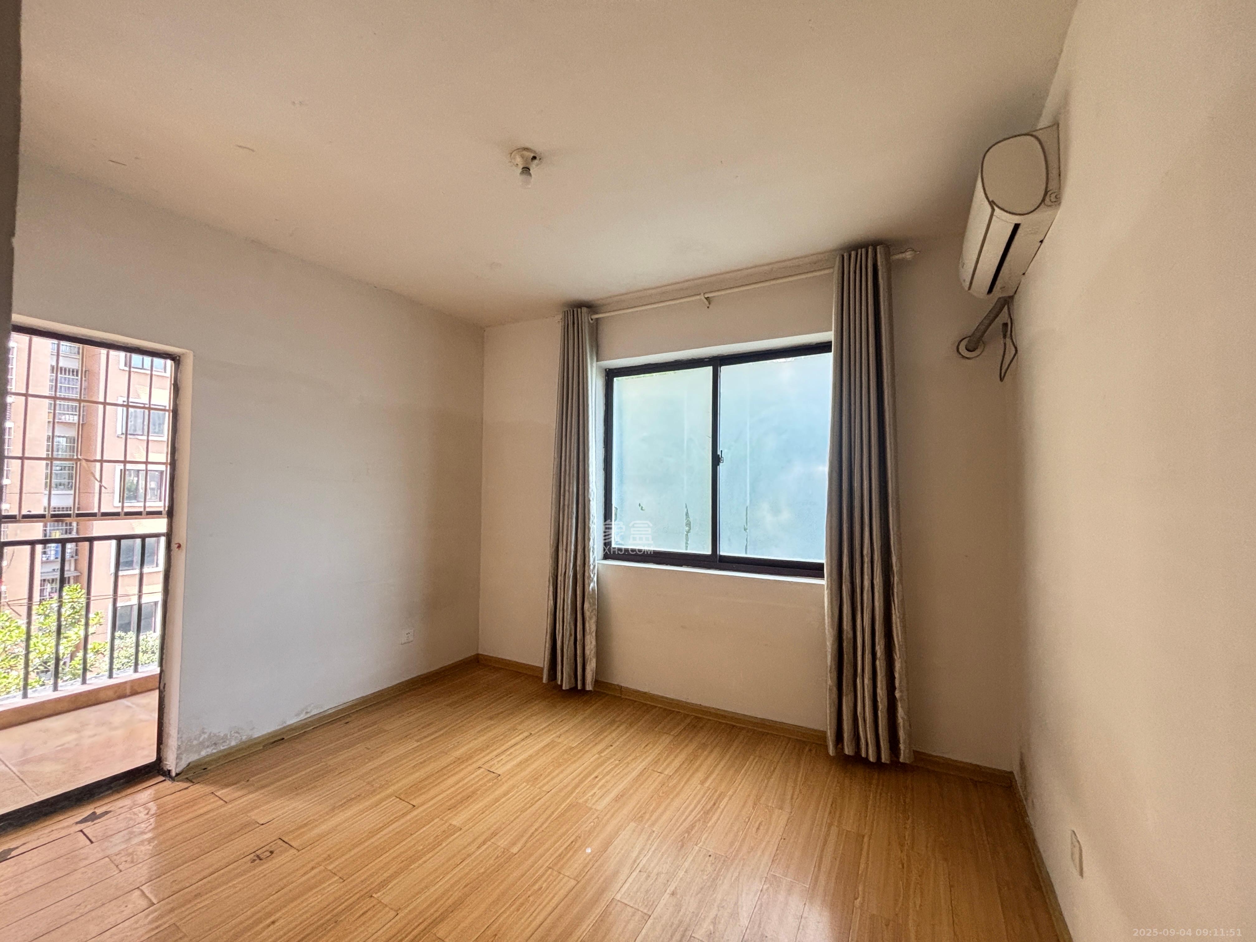 圆梦康乐城  1室2厅2卫    1800.0元/月室内图