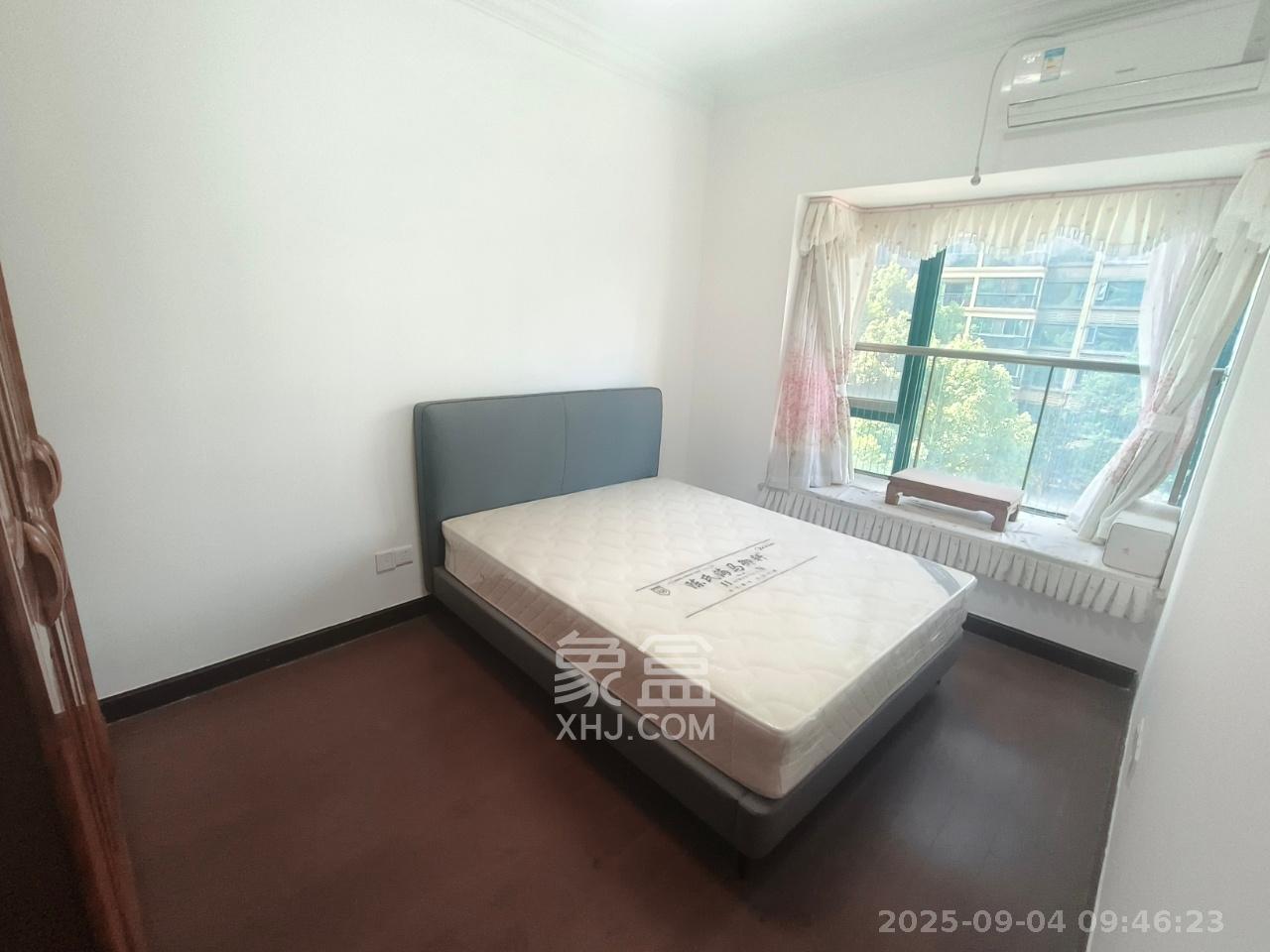 恒大绿洲 3室2厅2卫 2500.0元/月 恒大绿洲 3室2厅2卫 2500.0元/月室内图