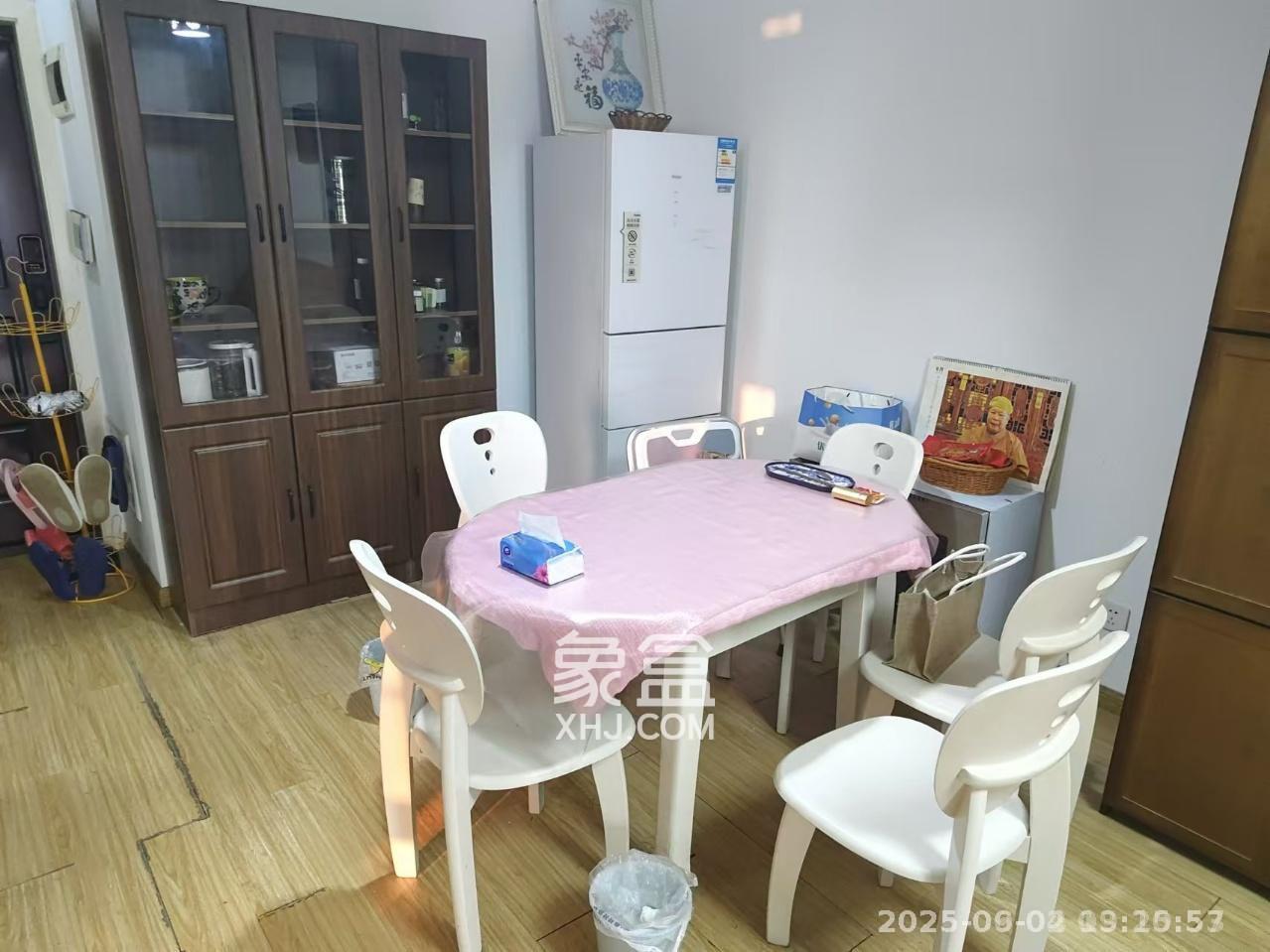兰亭都荟（璟峰苑）  2室1厅1卫   2500.00元/月室内图