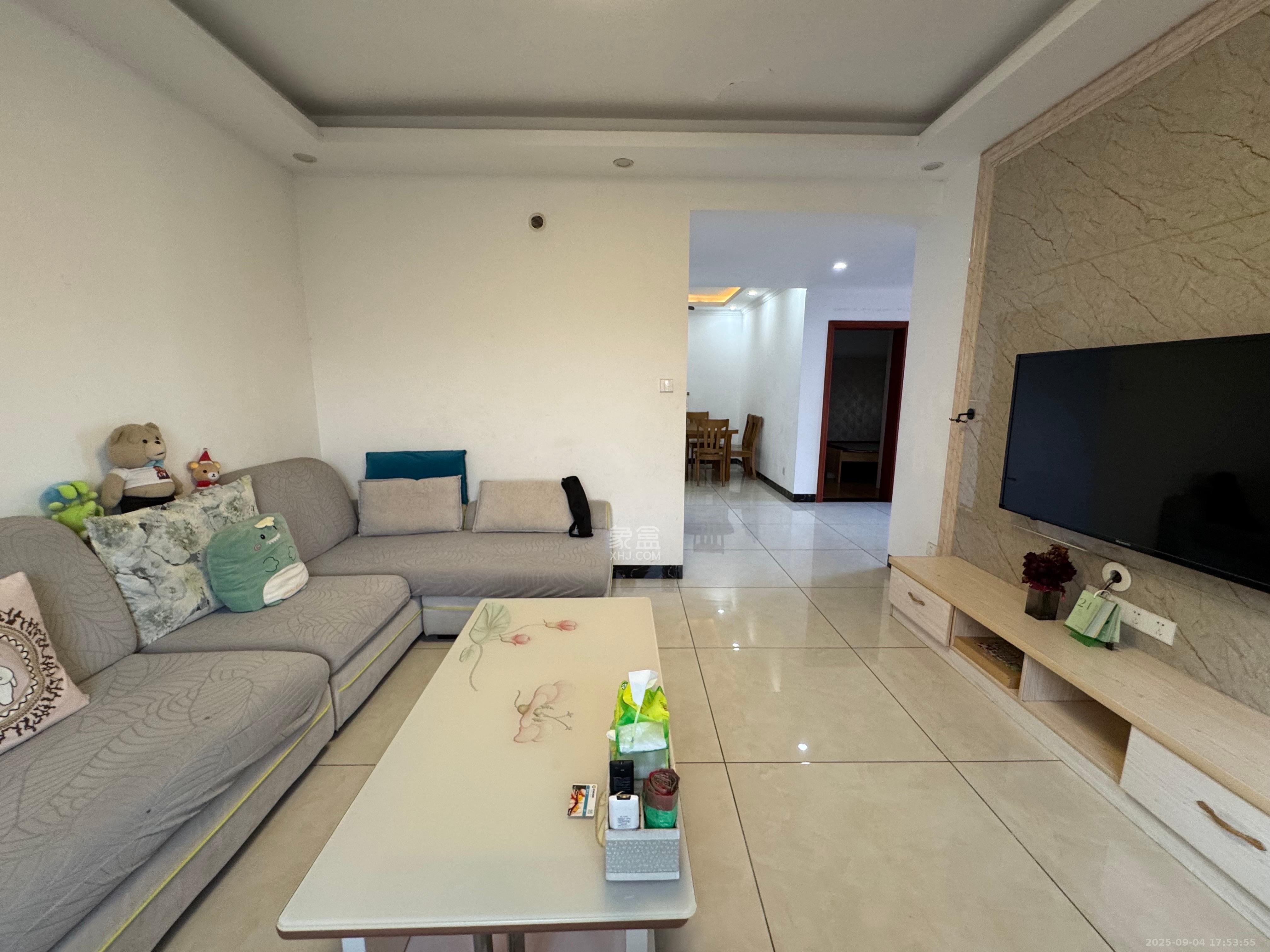 华悦城  2室2厅1卫    2000.0元/月 华悦城  2室2厅1卫    2000.0元/月