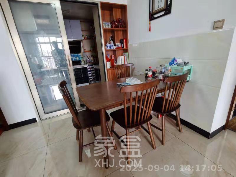 金鼎公园尚  2室2厅1卫    2000.0元/月 金鼎公园尚  2室2厅1卫    2000.0元/月室内图