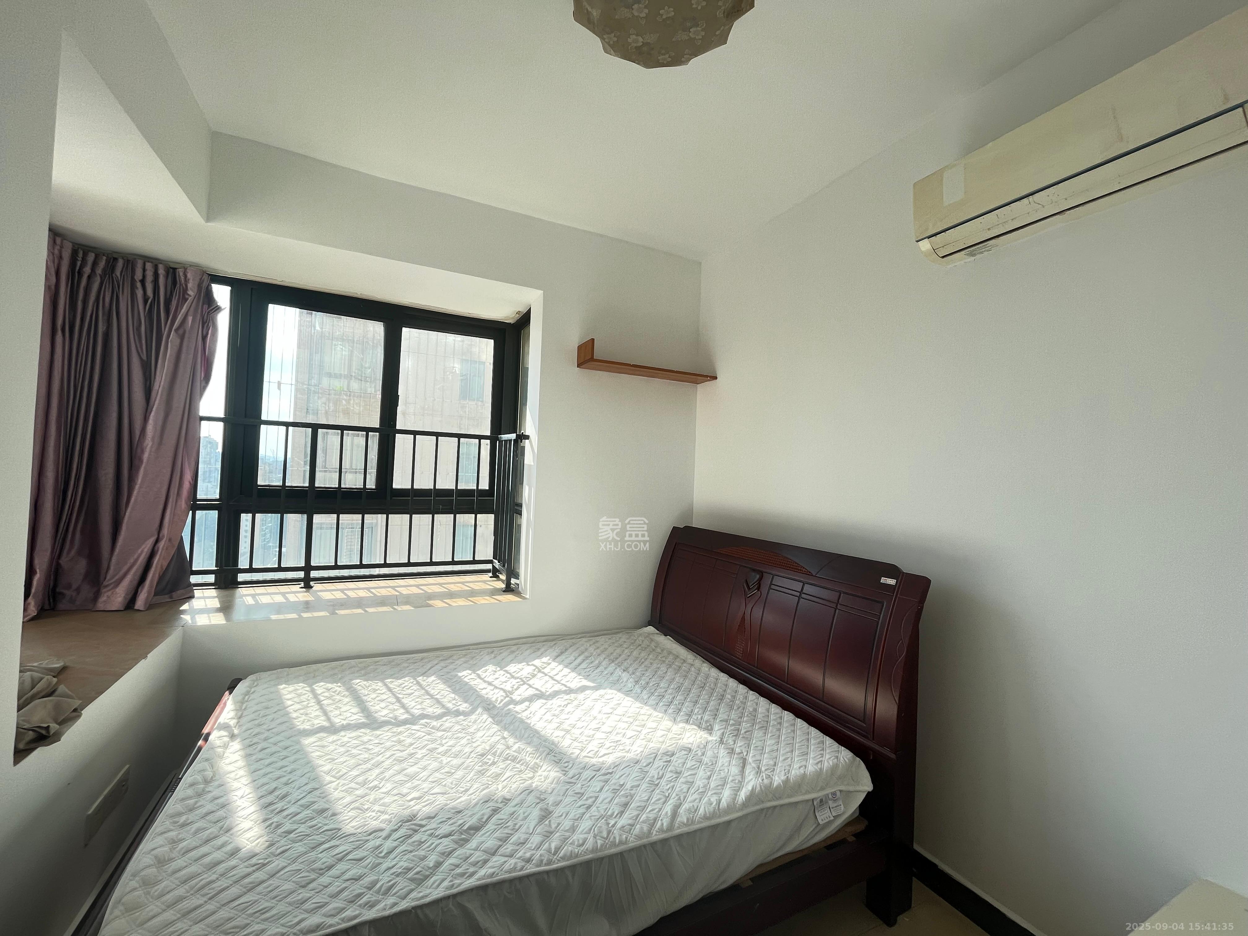 高鑫麓城  2室2厅1卫    2000.0元/月室内图