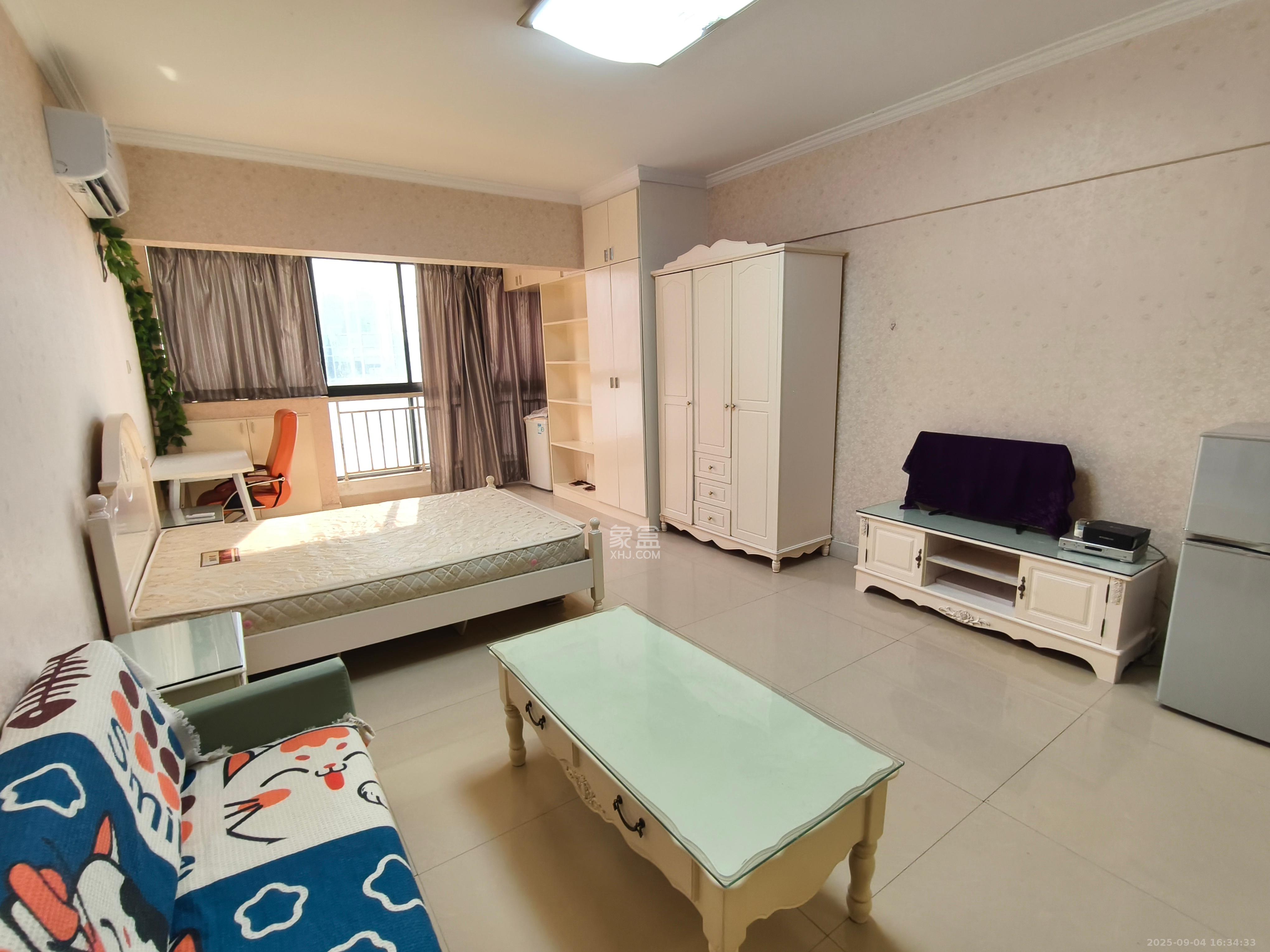 七彩丽都 1室1厅1卫 1700.0元/月 七彩丽都 1室1厅1卫 1700.0元/月室内图