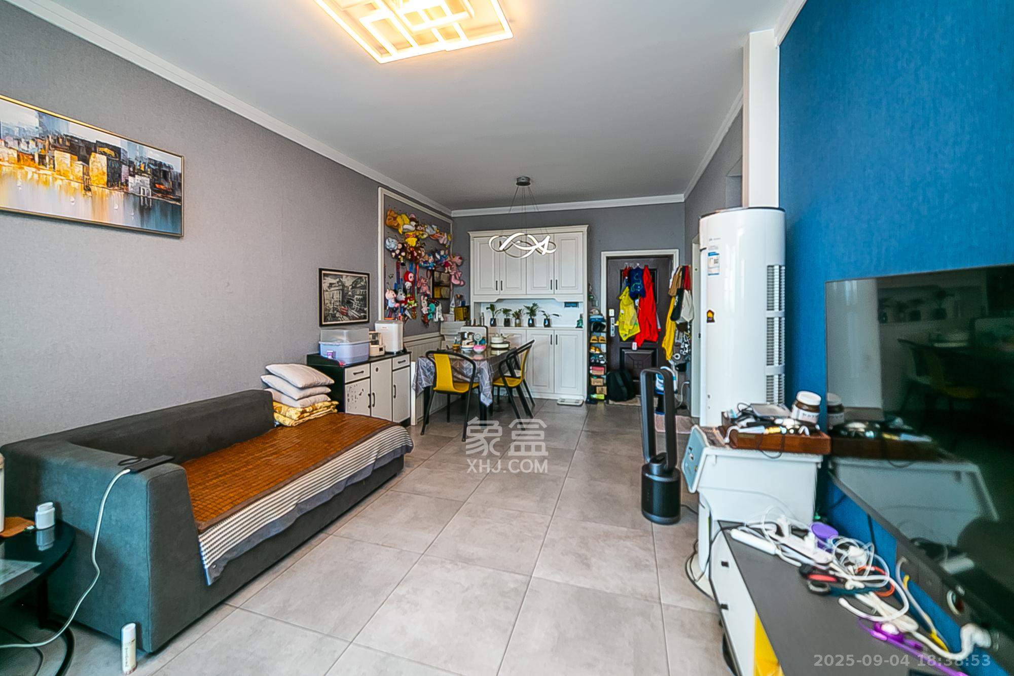 荣悦台  2室2厅1卫    92.0万 荣悦台  2室2厅1卫    92.0万客厅