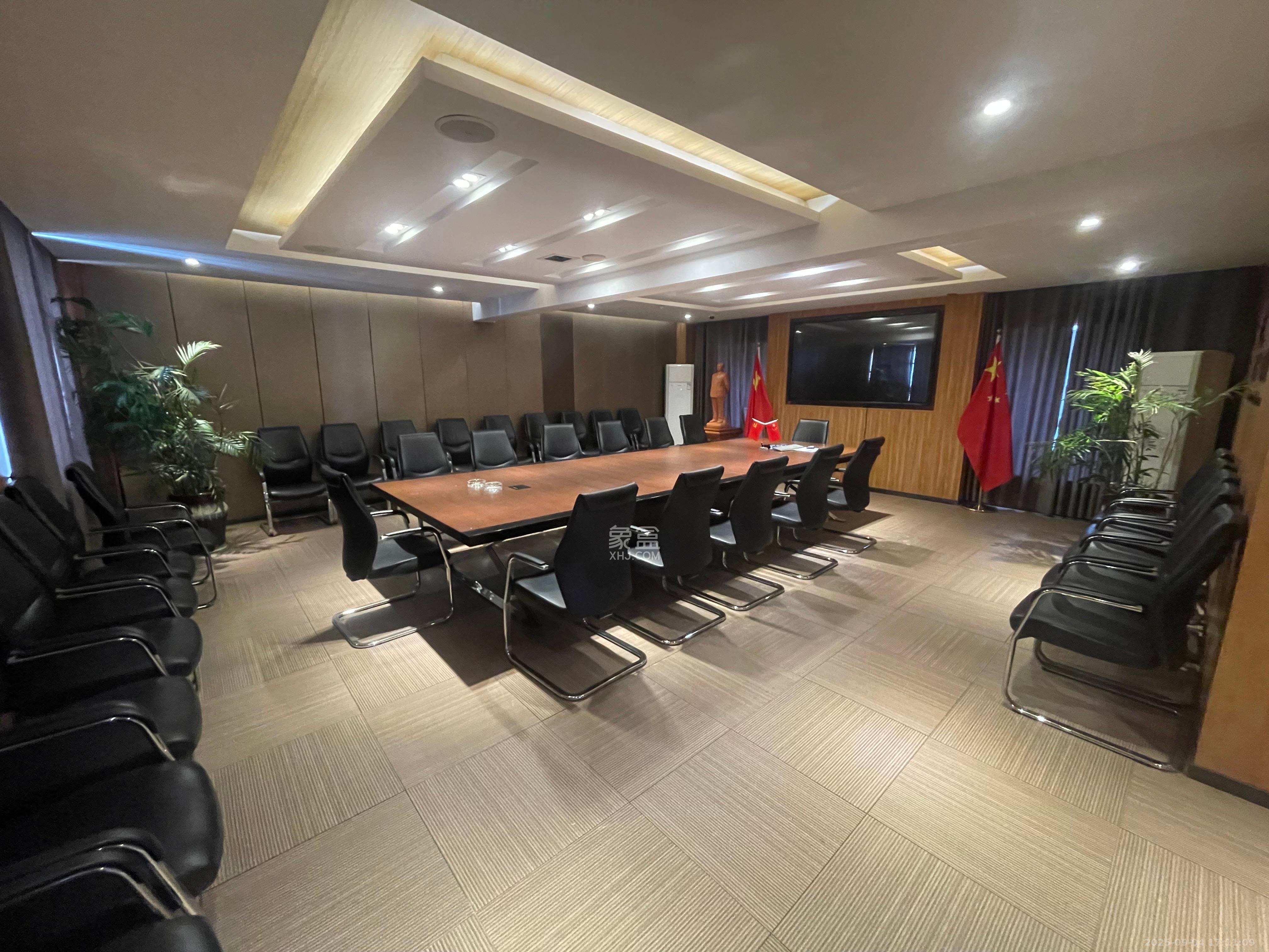 书香名邸  3室1厅1卫    4000.0元/月室内图