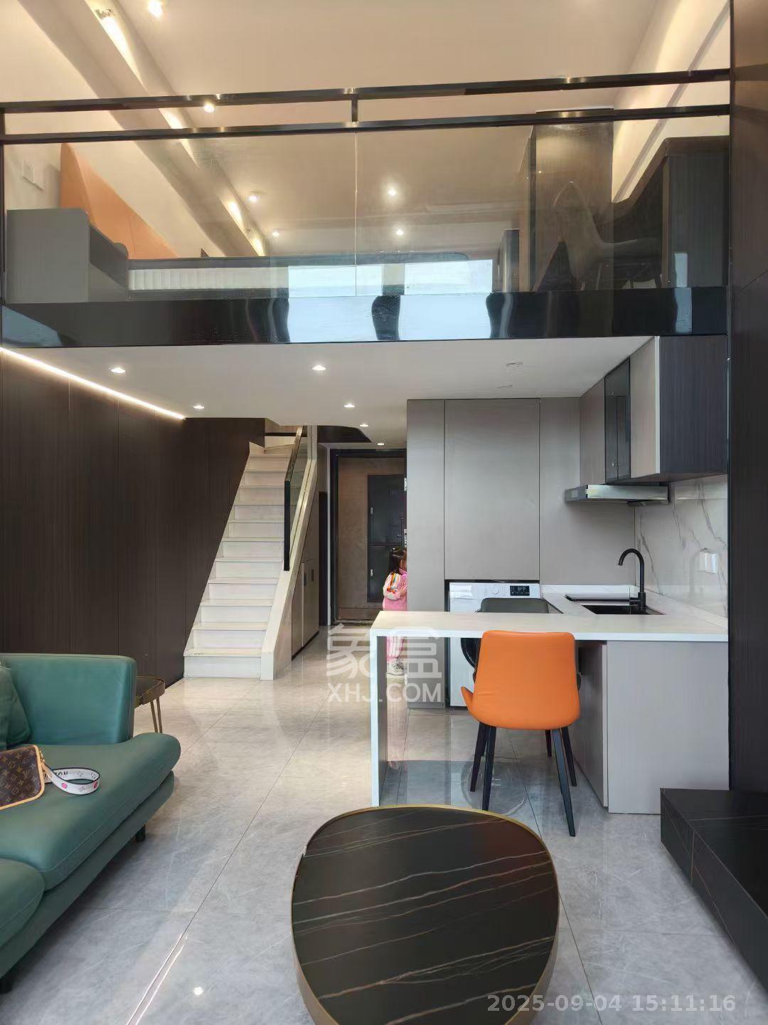 龙湖新壹城 1室0厅0卫 2900.0元/月 龙湖新壹城 1室0厅0卫 2900.0元/月室内图