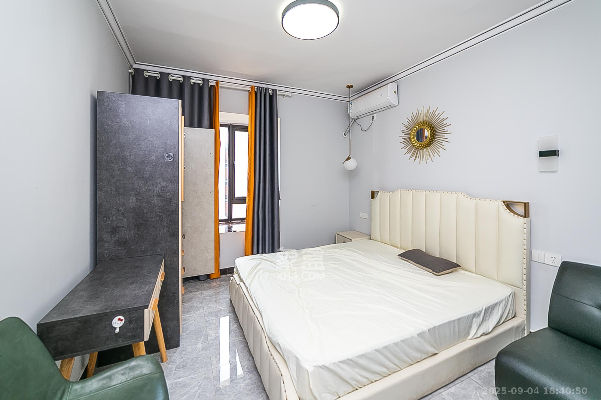 君合天玺  3室2厅2卫    140.0万 君合天玺  3室2厅2卫    140.0万卧室