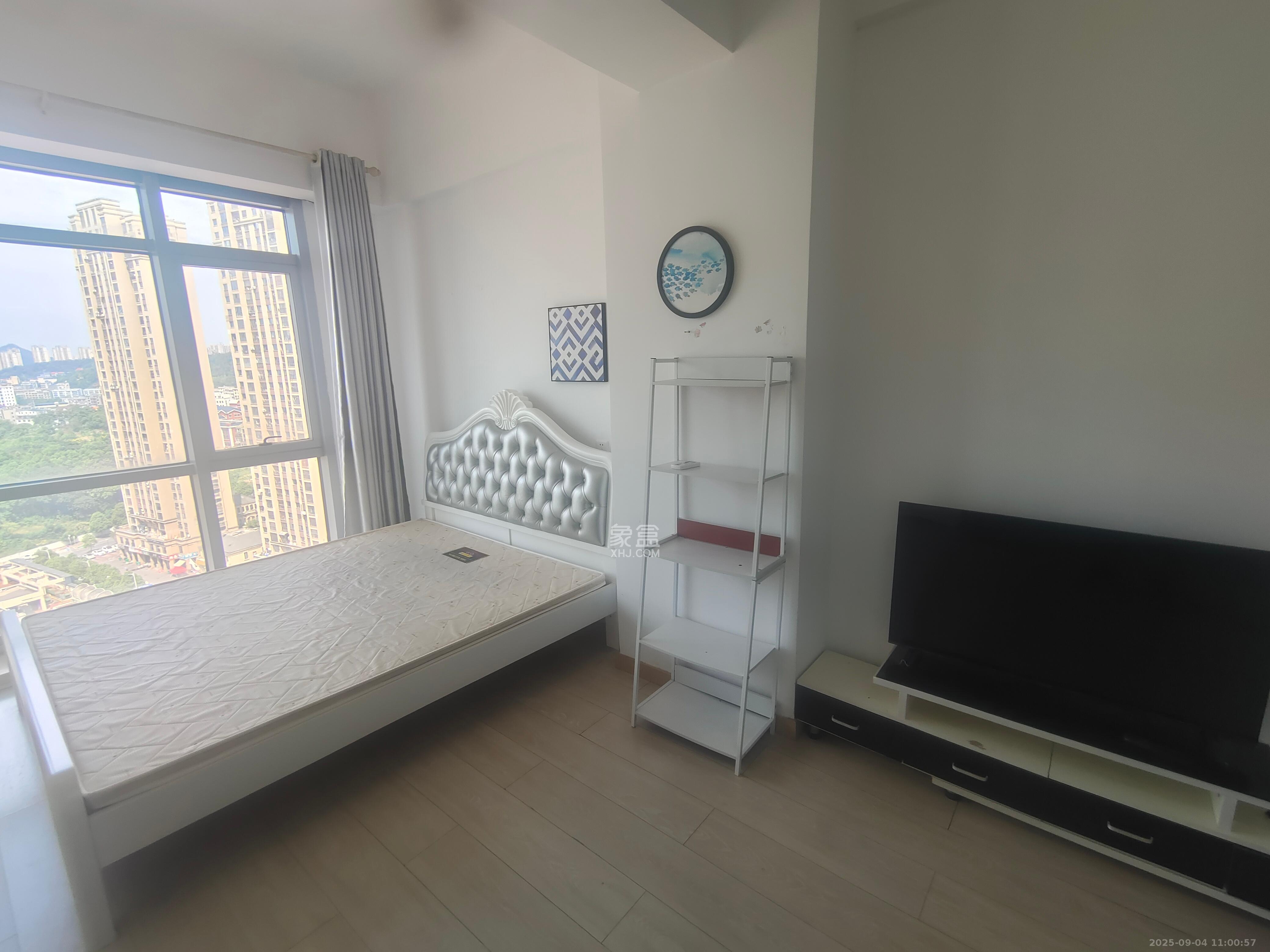 奥克斯缔壹城  1室1厅1卫    1300.0元/月室内图