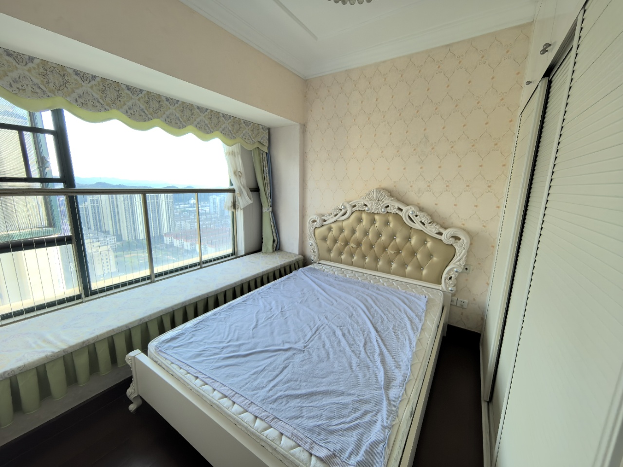 恒大绿洲 2室2厅1卫 1680.0元/月 恒大绿洲 2室2厅1卫 1680.0元/月室内图