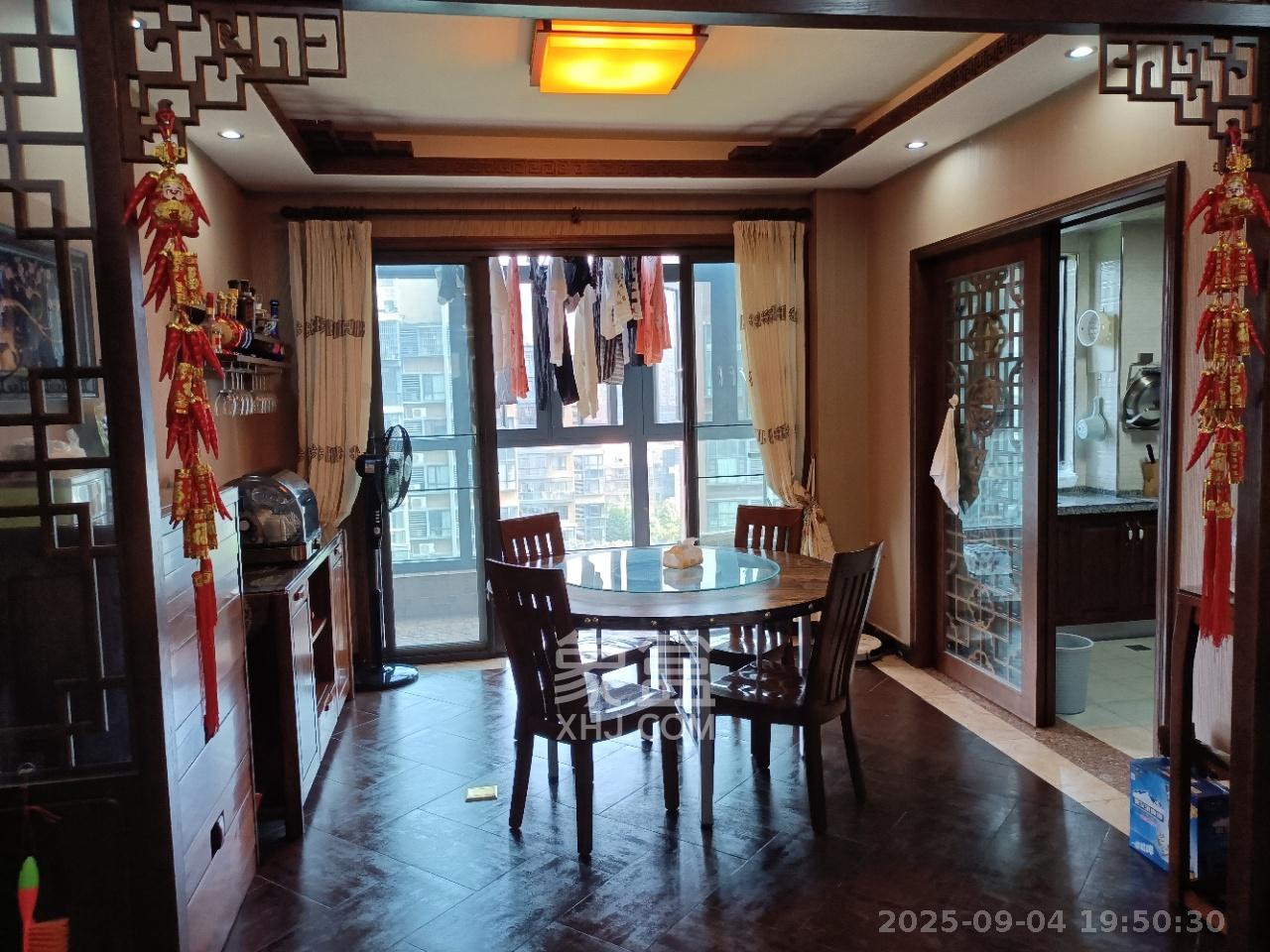 茂华国际湘 6室2厅1卫 5500.0元/月 茂华国际湘 6室2厅1卫 5500.0元/月室内图