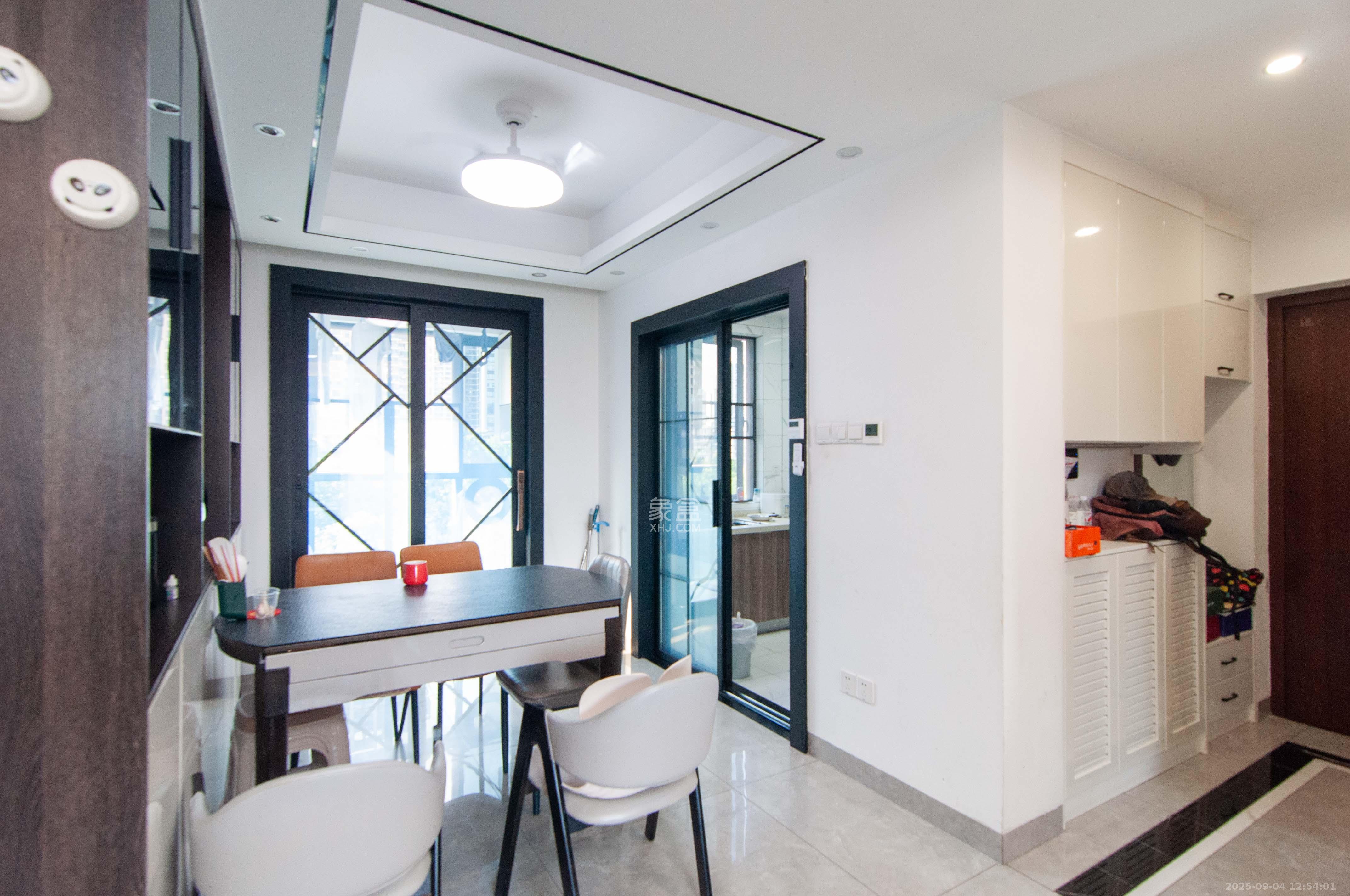 中建梅溪湖中心  4室2厅2卫    170.0万其他