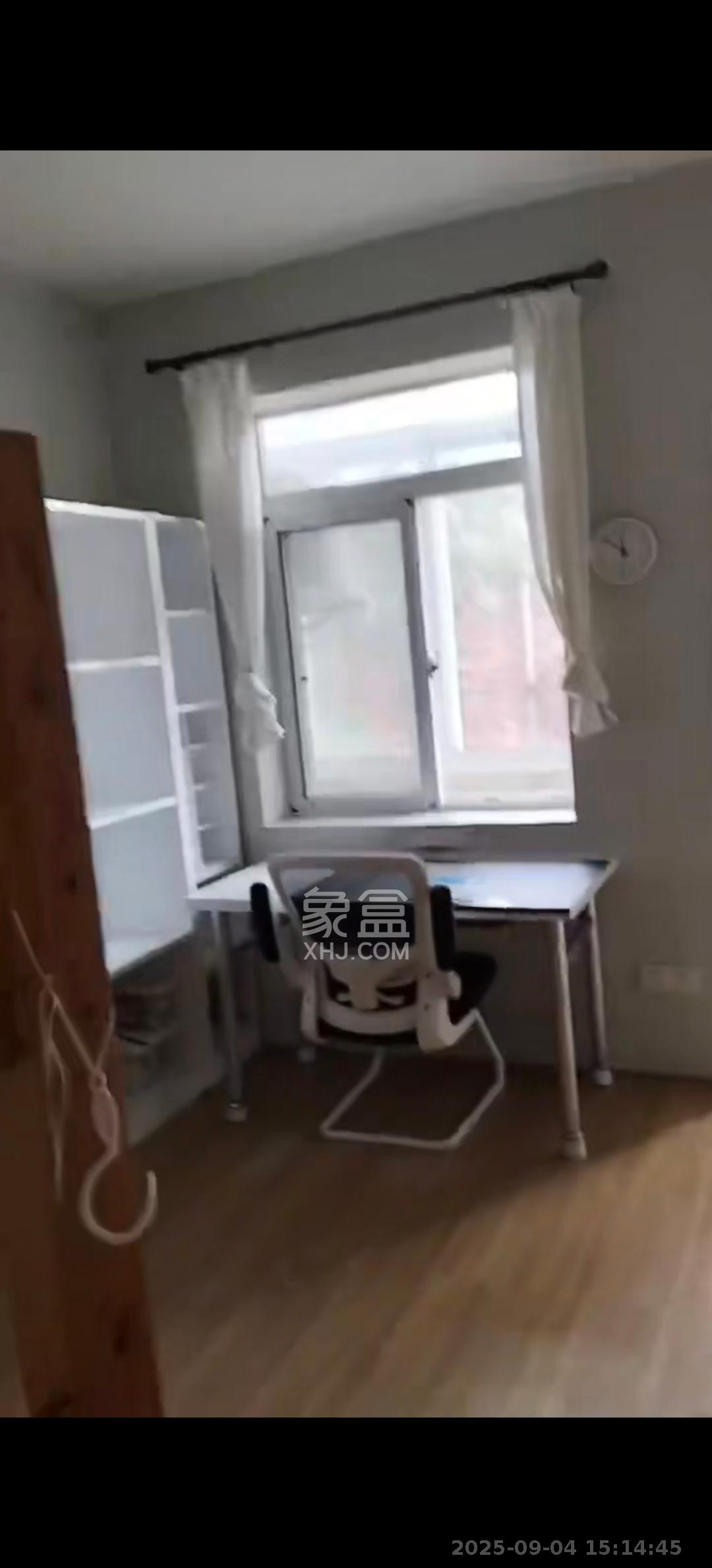 师大新华村  2室1厅1卫    2700.0元/月 师大新华村  2室1厅1卫    2700.0元/月室内图