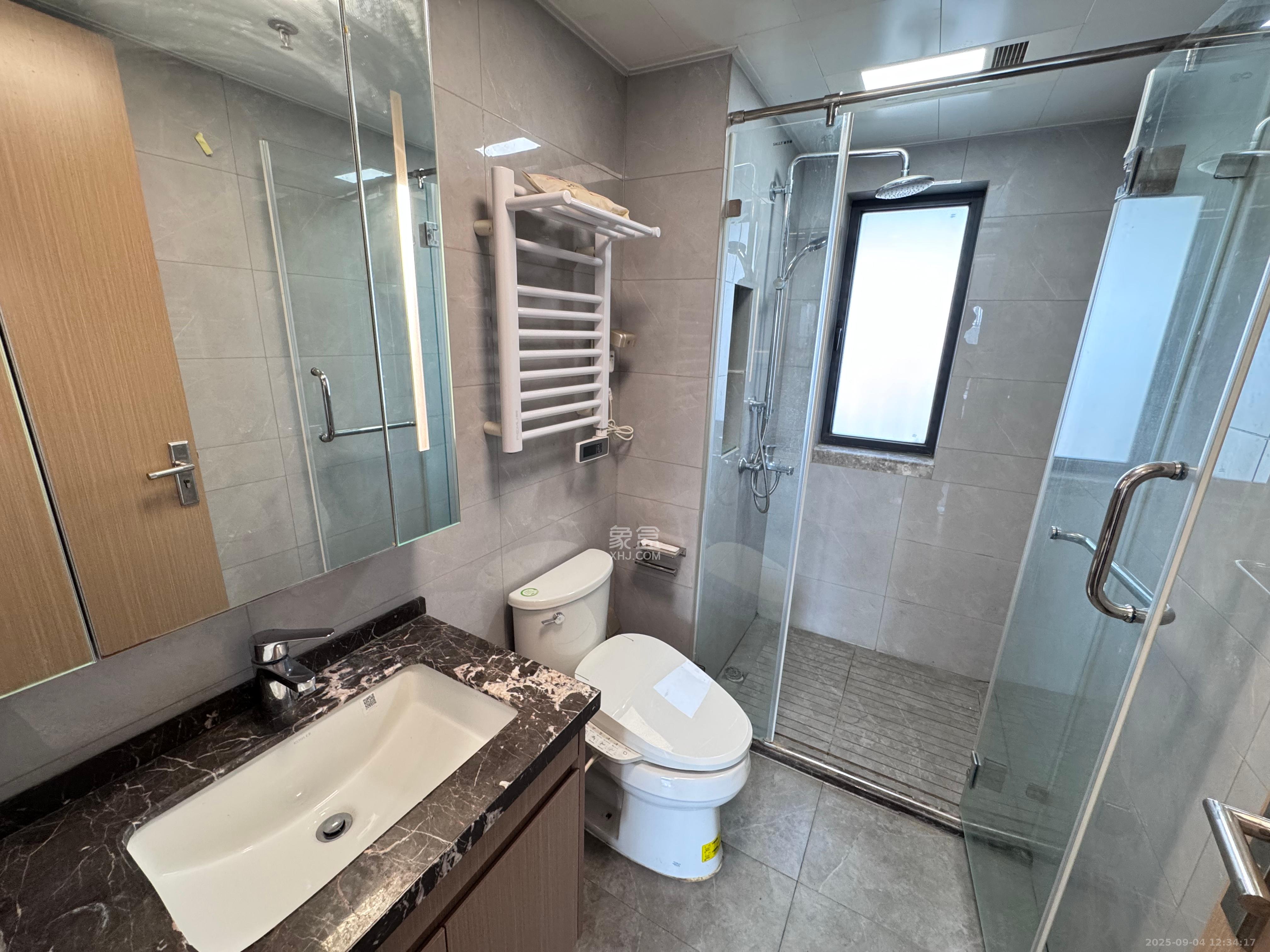 中国铁建湘语梅溪 3室2厅2卫 2800.0元/月 中国铁建湘语梅溪 3室2厅2卫 2800.0元/月室内图