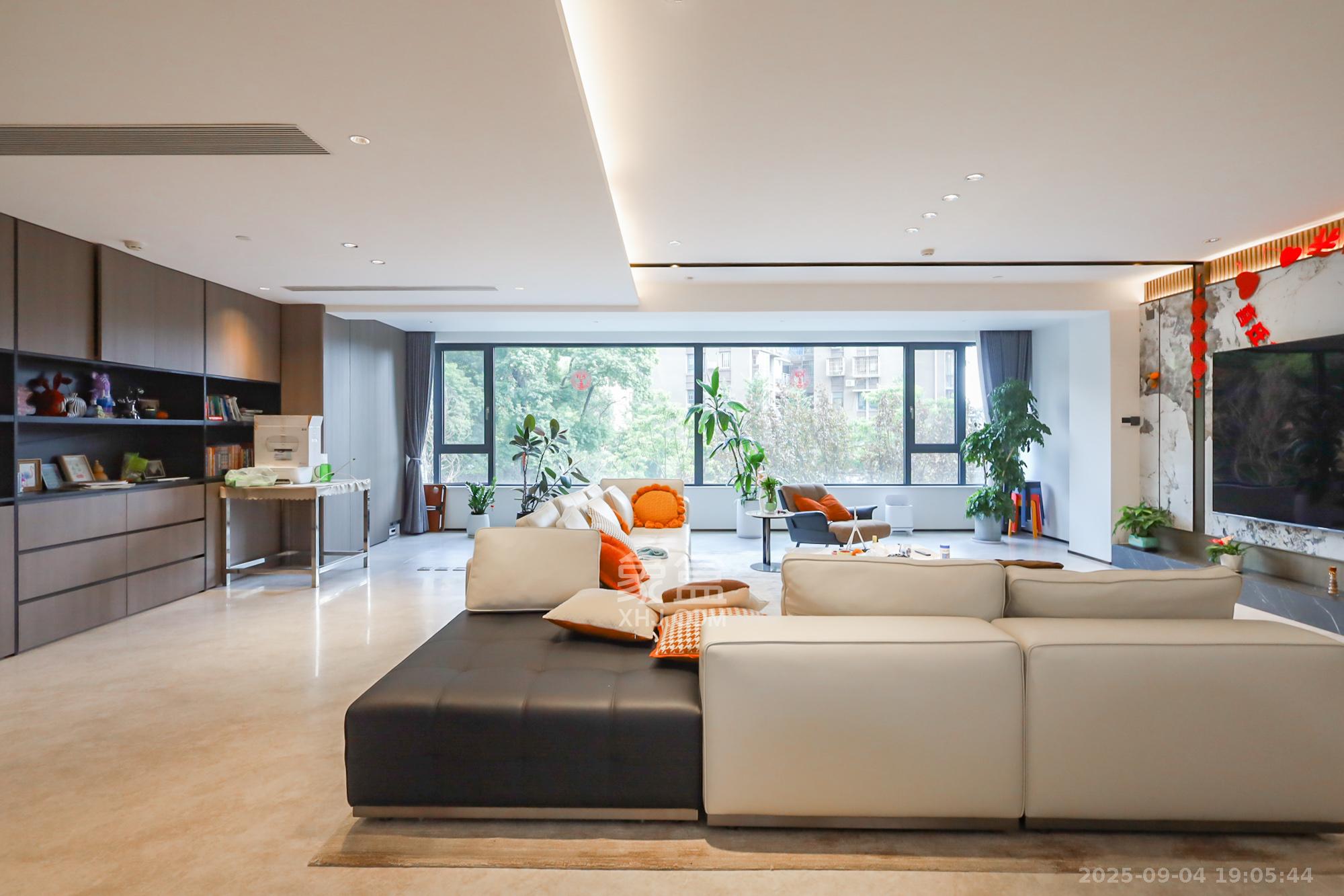 长沙悦府（华润万象城）  4室2厅3卫    568.0万其他