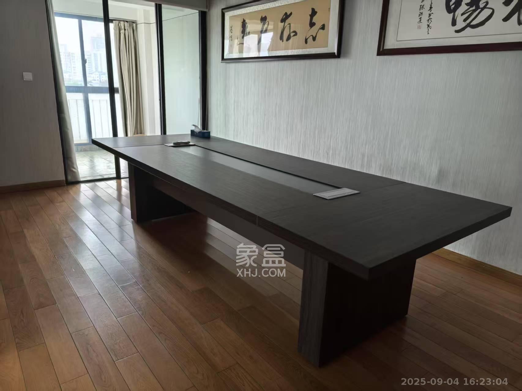 西街花园  3室2厅2卫    3600.0元/月室内图