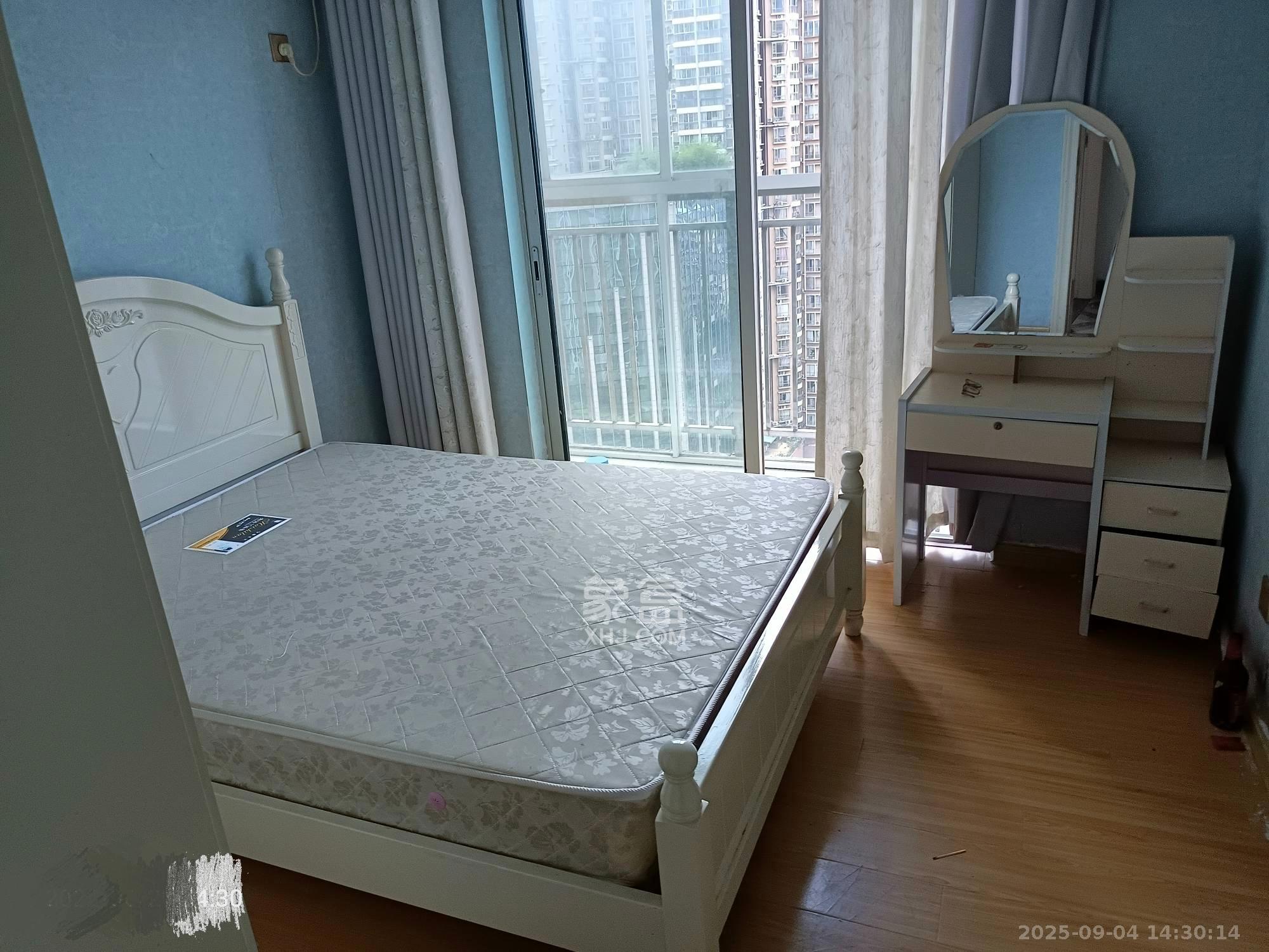 凯通国际城(凯通朝庭)  3室1厅1卫    2800.0元/月 凯通国际城(凯通朝庭)  3室1厅1卫    2800.0元/月室内图