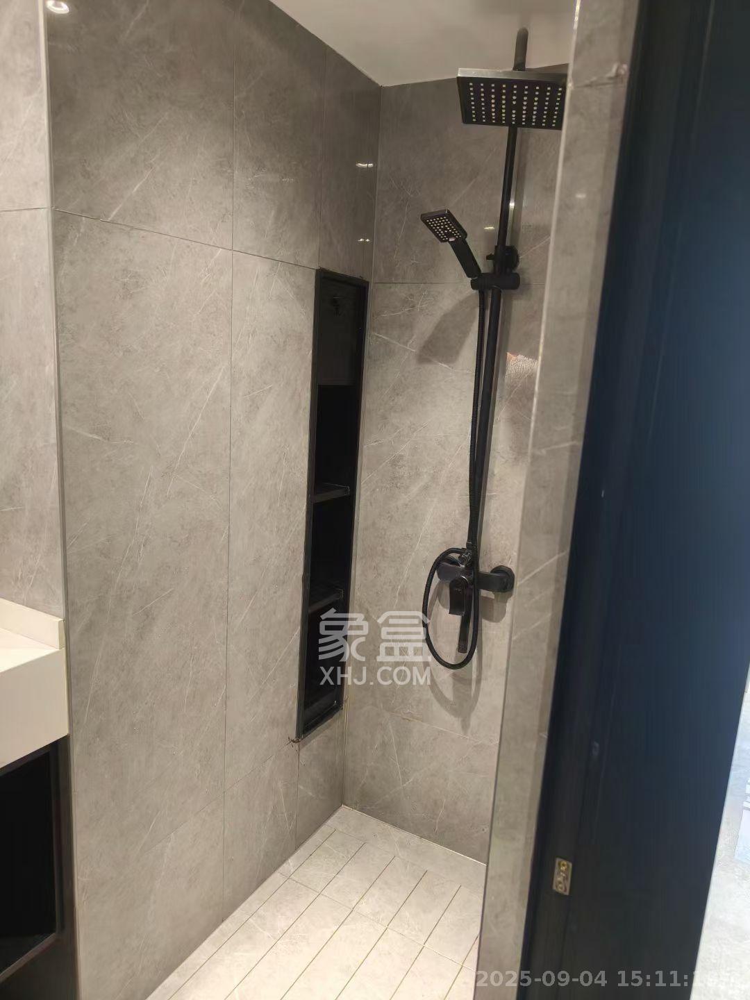 龙湖新壹城 1室0厅0卫 2900.0元/月 龙湖新壹城 1室0厅0卫 2900.0元/月室内图