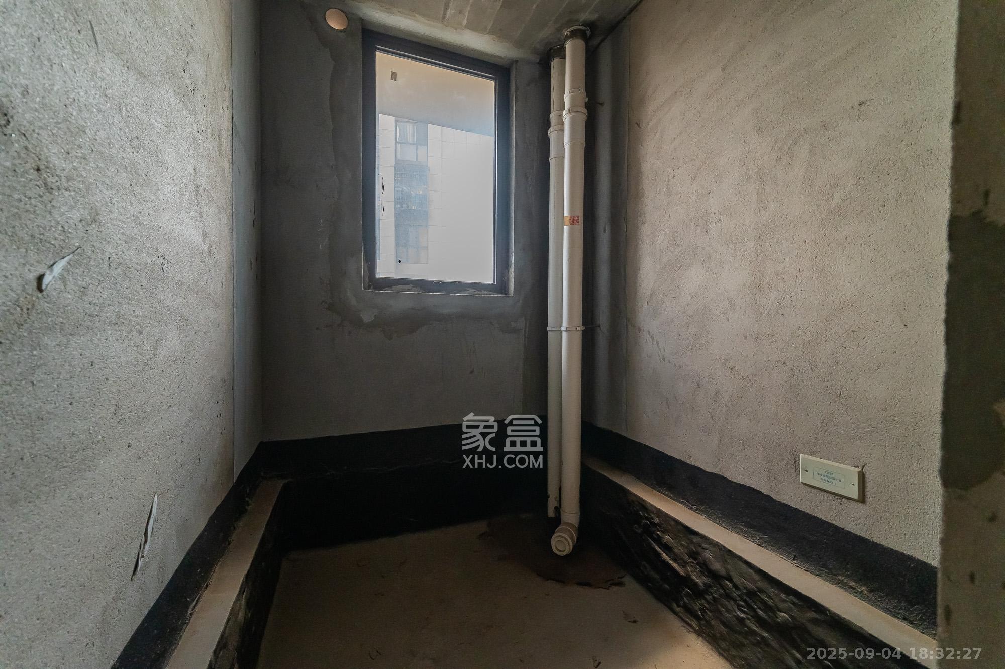 国泰九龙湾 3室2厅1卫 62.0万 国泰九龙湾 3室2厅1卫 62.0万其他