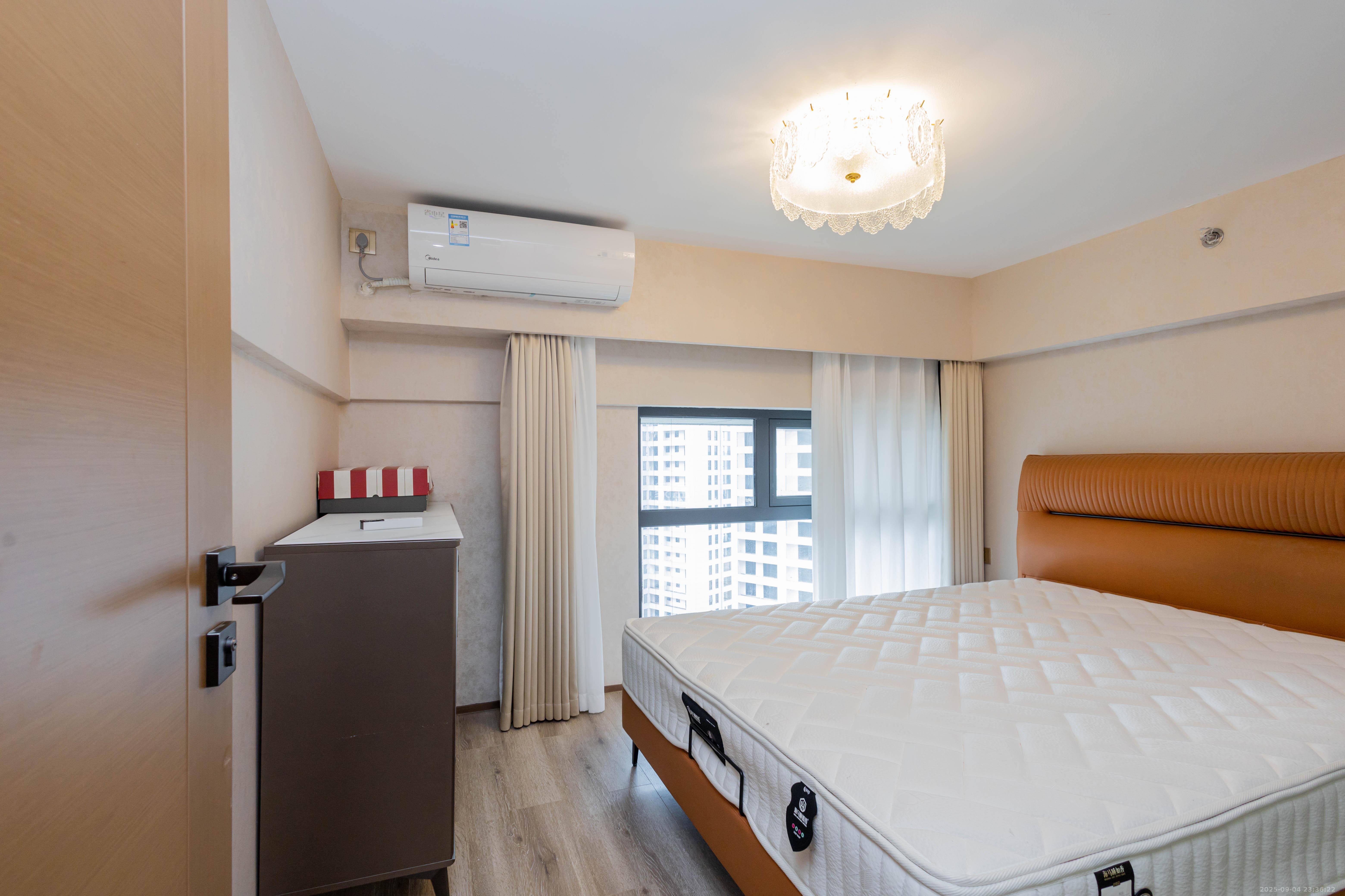 旺德府万象时代 2室2厅1卫 49.9万 旺德府万象时代 2室2厅1卫 49.9万卧室