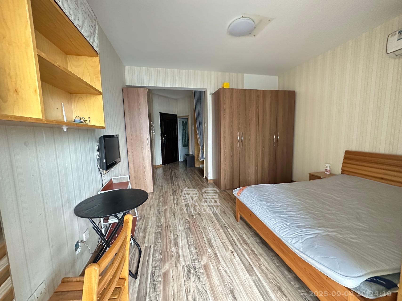 月湖兰庭 1室1厅1卫 1800.0元/月 月湖兰庭 1室1厅1卫 1800.0元/月室内图