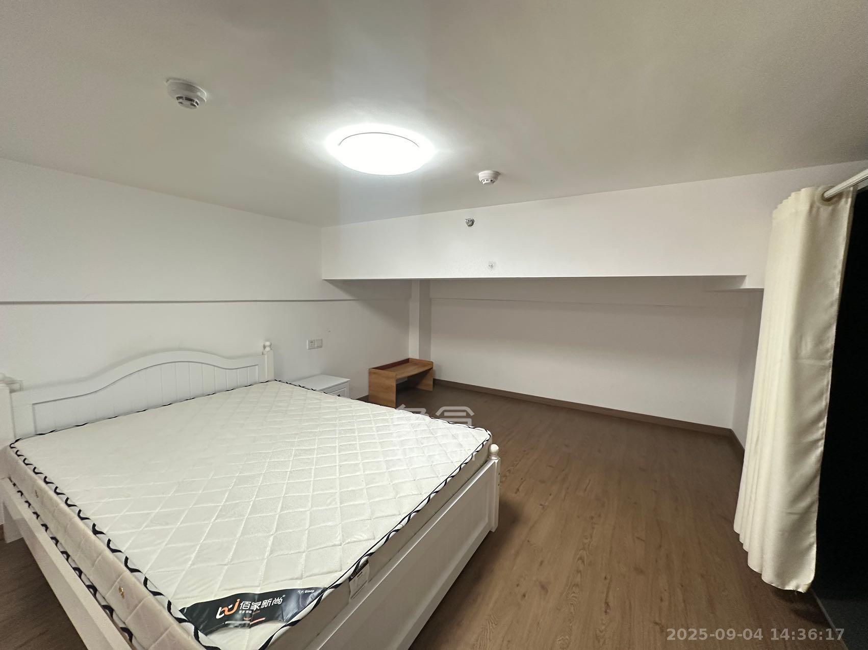 博长山水香颐  1室1厅1卫    1400.0元/月室内图