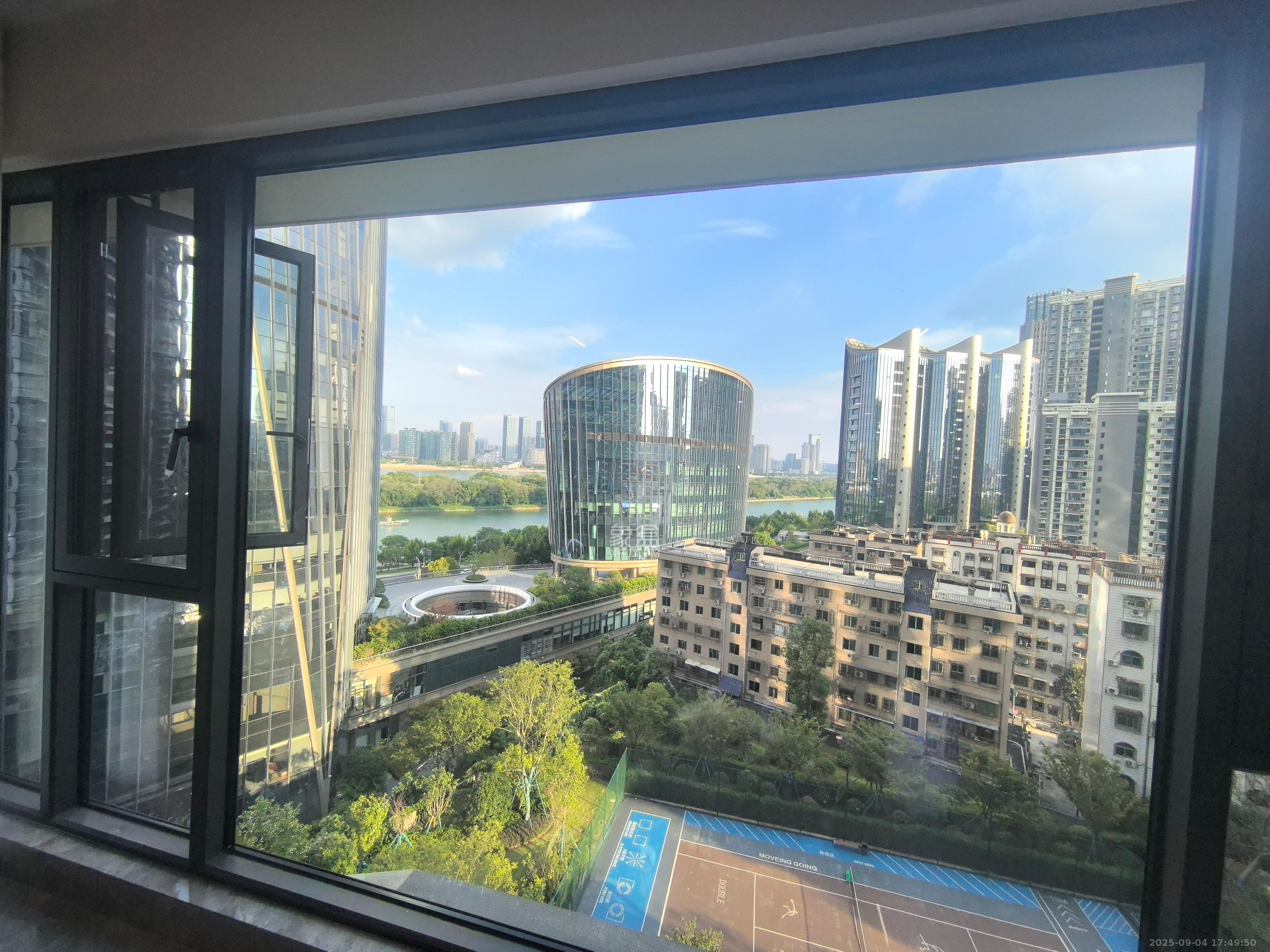 滨江府1913 4室2厅2卫 13000.0元/月 滨江府1913 4室2厅2卫 13000.0元/月室内图