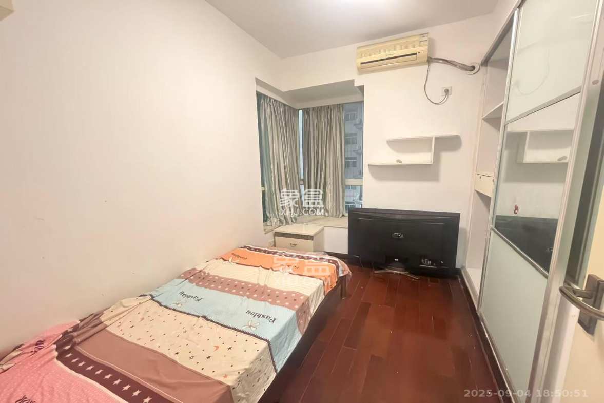 名都花园  2室2厅1卫    2000.0元/月 名都花园  2室2厅1卫    2000.0元/月室内图