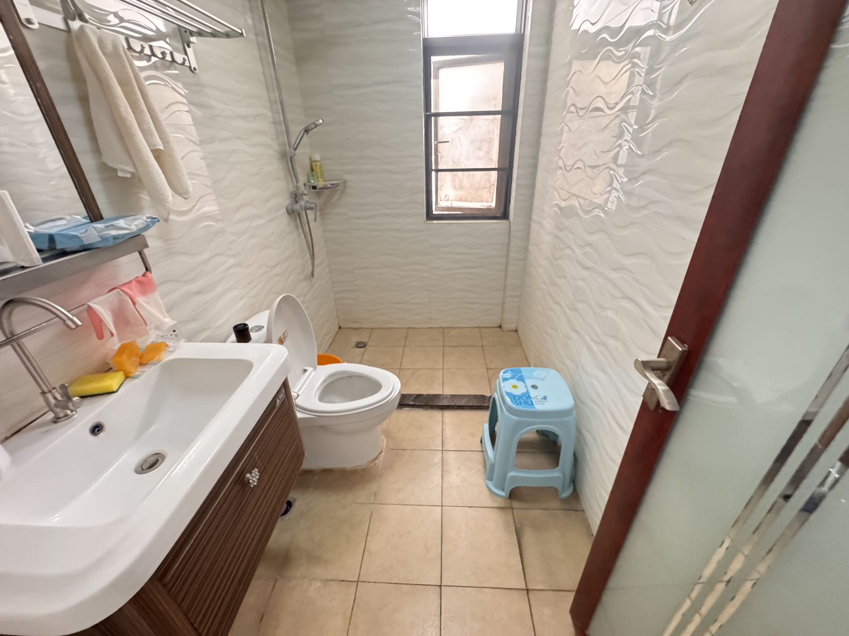 金碧文华 3室2厅1卫 3500.0元/月 金碧文华 3室2厅1卫 3500.0元/月室内图