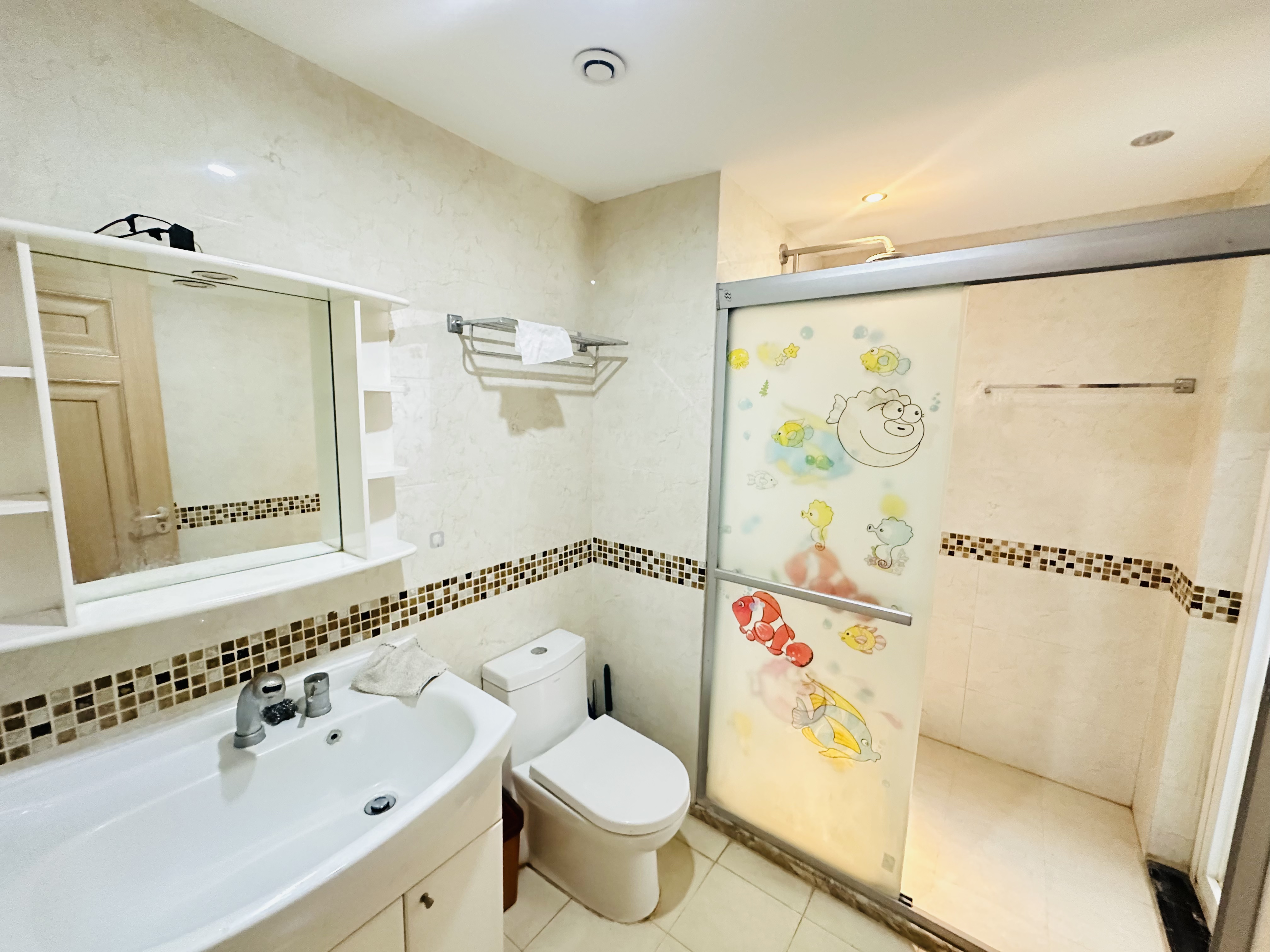 帝景海岸  2室2厅1卫   2500.00元/月室内图