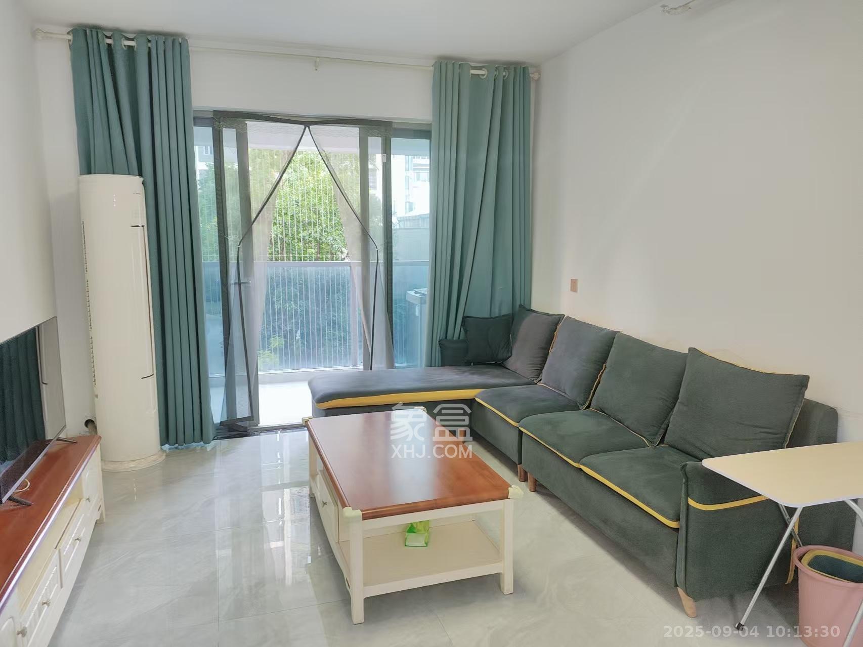 保利天禧D区  3室2厅1卫    2800.0元/月 保利天禧D区  3室2厅1卫    2800.0元/月