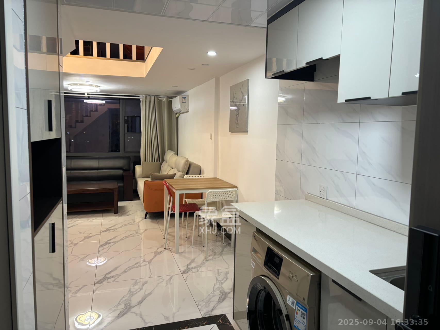 藏珑湖上公馆 2室1厅1卫 2800.0元/月 藏珑湖上公馆 2室1厅1卫 2800.0元/月室内图