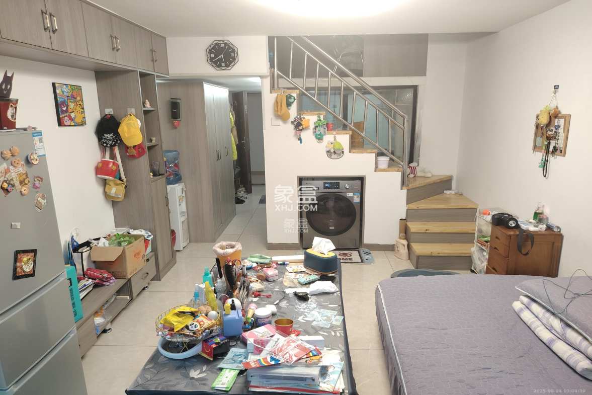 奥克斯滨仕花园(奥克斯洋湖广场/奥克斯中心) 1室1厅1卫 1800.0元/月 奥克斯滨仕花园(奥克斯洋湖广场/奥克斯中心) 1室1厅1卫 1800.0元/月室内图