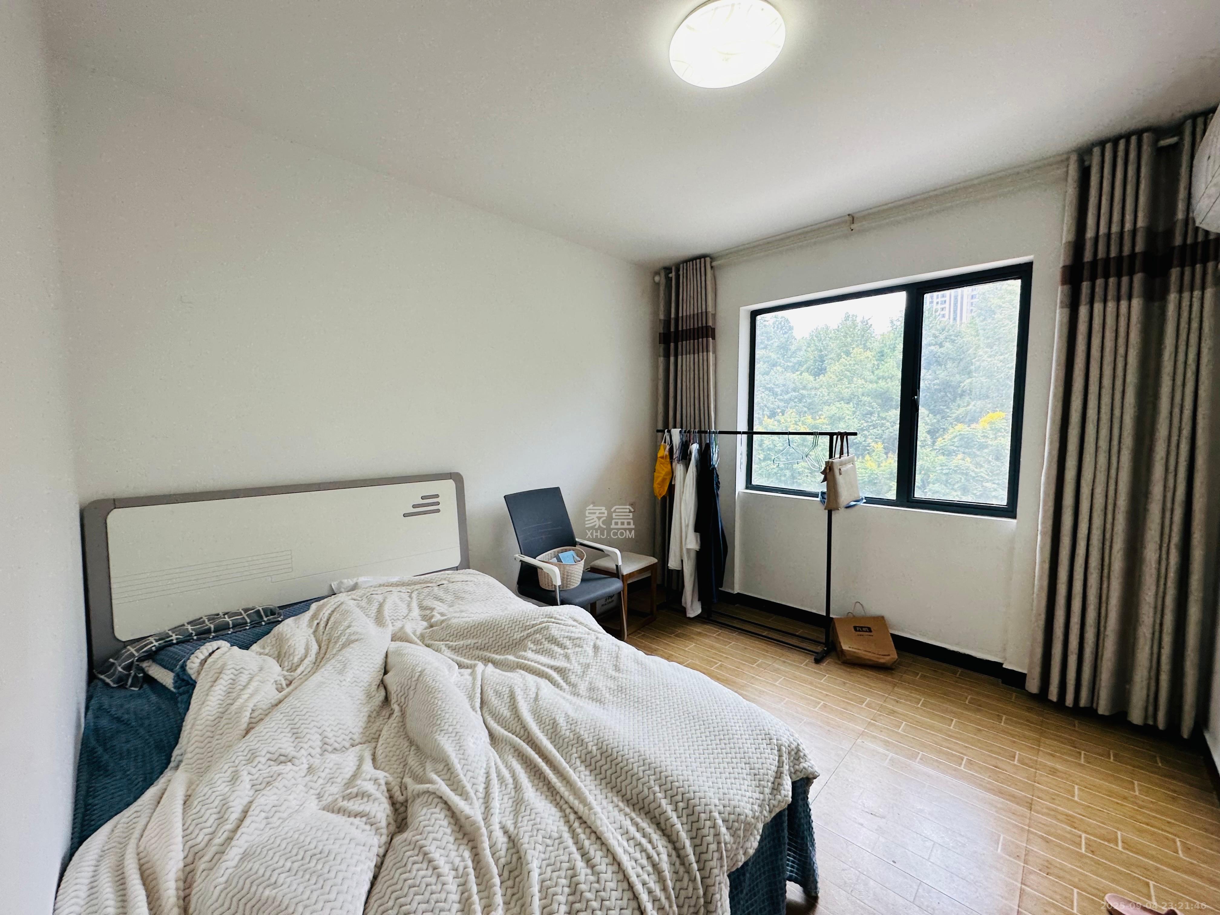 骑龙大街(骑龙苑)  3室2厅1卫    2000.0元/月 骑龙大街(骑龙苑)  3室2厅1卫    2000.0元/月室内图