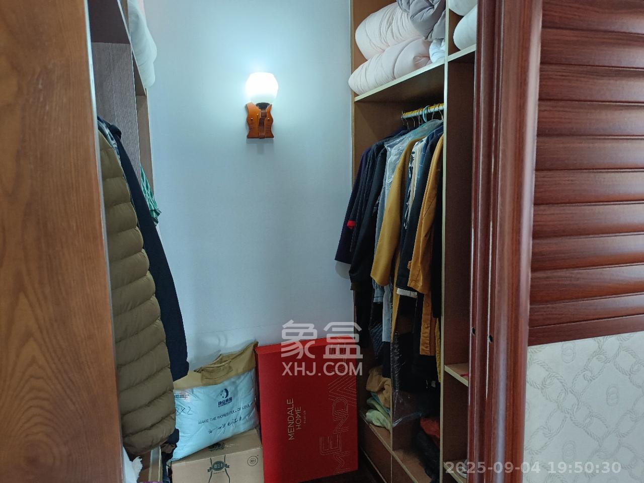 茂华国际湘 6室2厅1卫 5500.0元/月 茂华国际湘 6室2厅1卫 5500.0元/月室内图