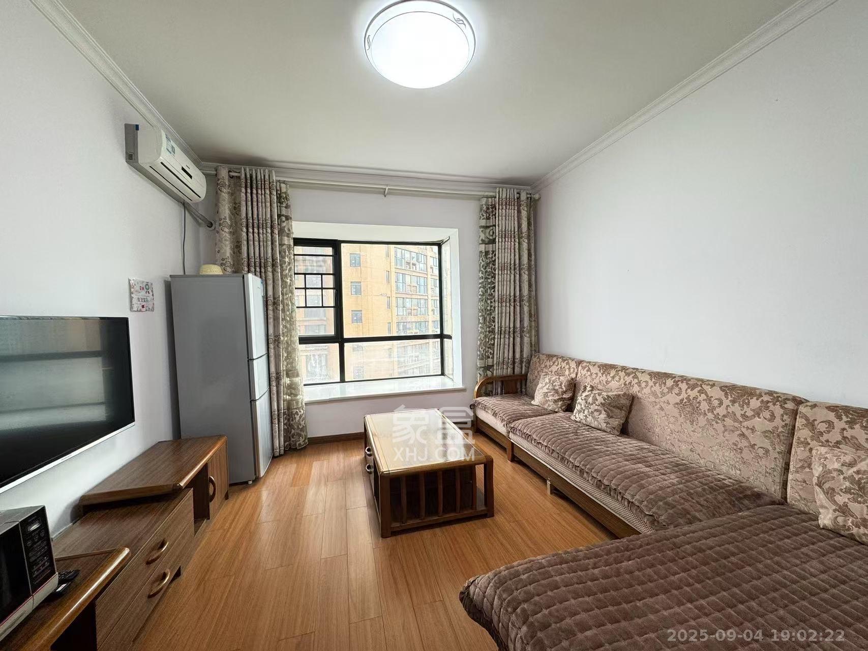 麓谷明珠 2室2厅1卫 2400.0元/月 麓谷明珠 2室2厅1卫 2400.0元/月室内图