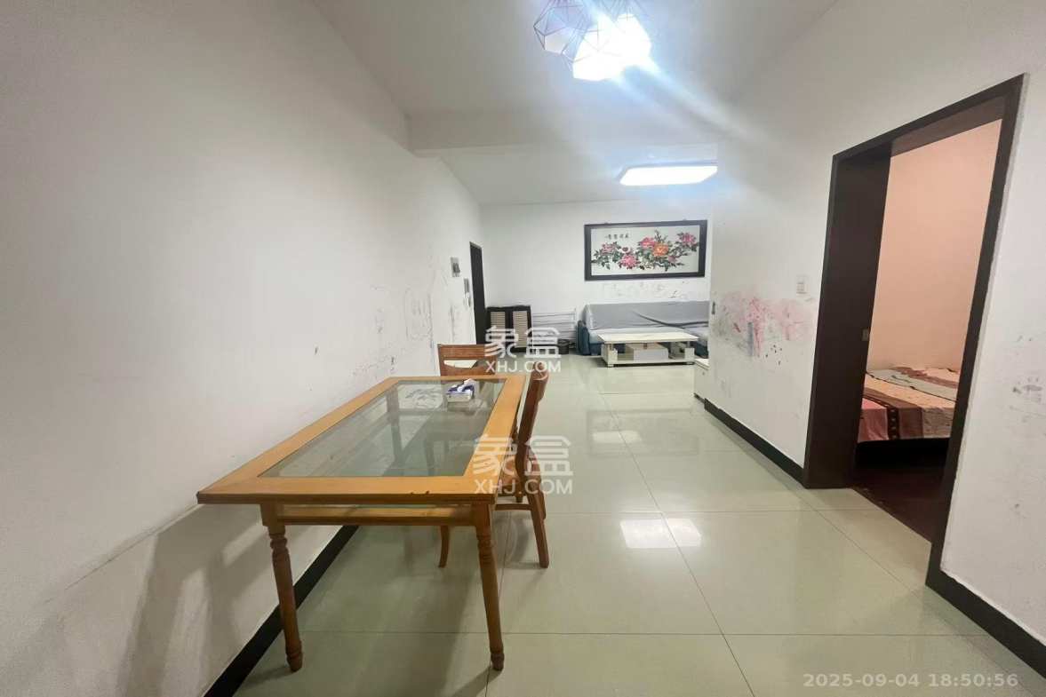 名都花园  2室2厅1卫    2000.0元/月 名都花园  2室2厅1卫    2000.0元/月室内图