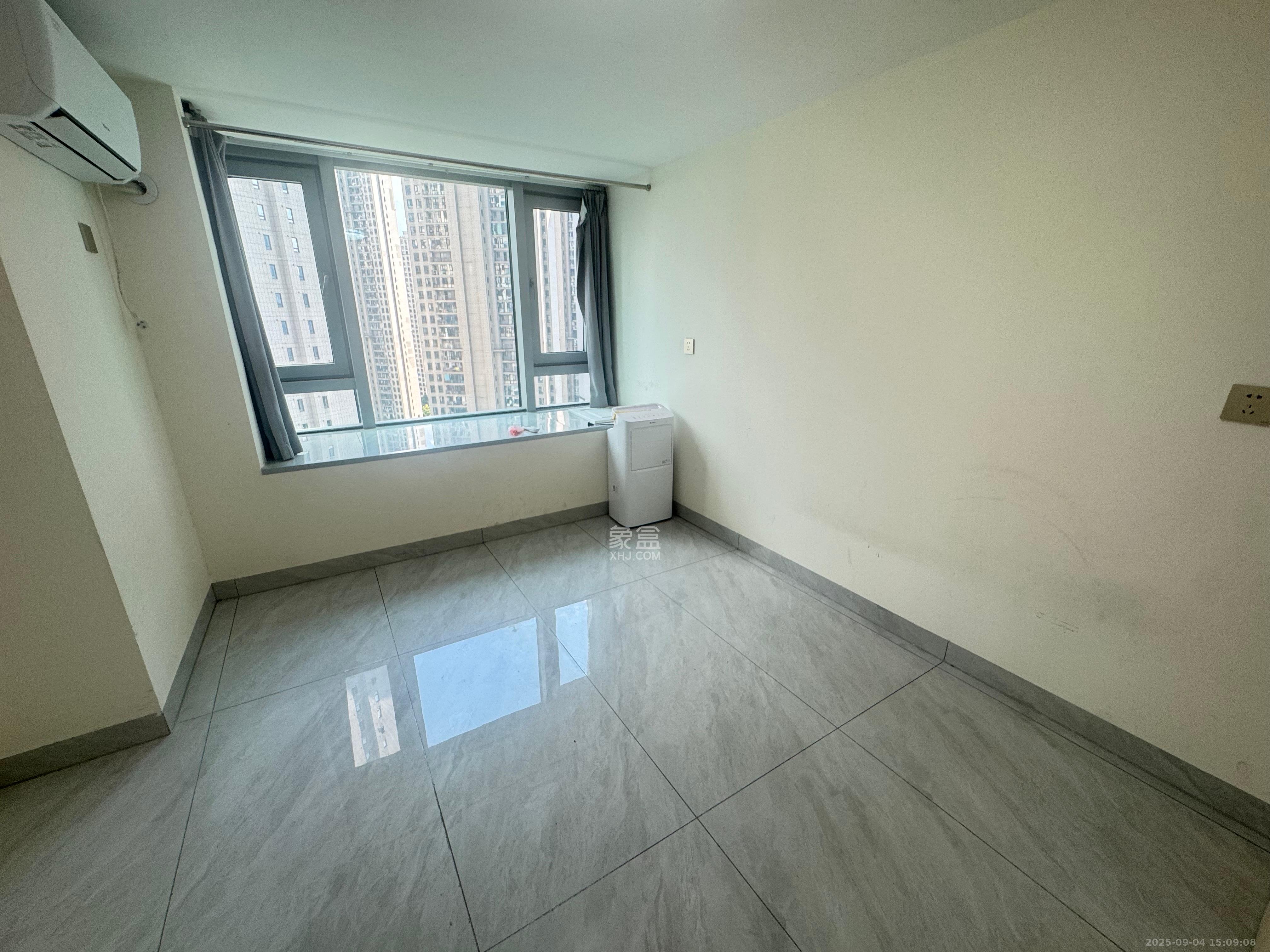 福晟翡翠湾 2室1厅1卫 2000.0元/月 福晟翡翠湾 2室1厅1卫 2000.0元/月室内图