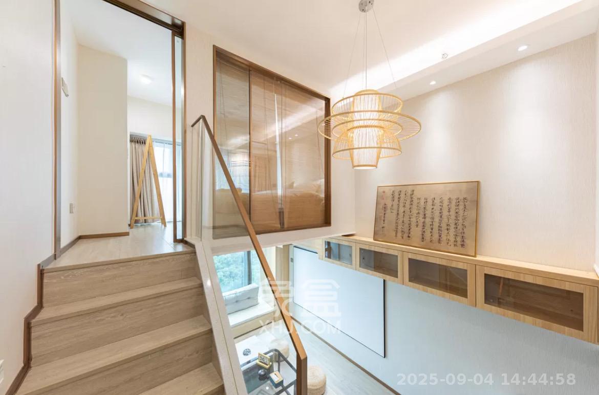 华远华时代 2室2厅1卫 2600.0元/月 华远华时代 2室2厅1卫 2600.0元/月室内图