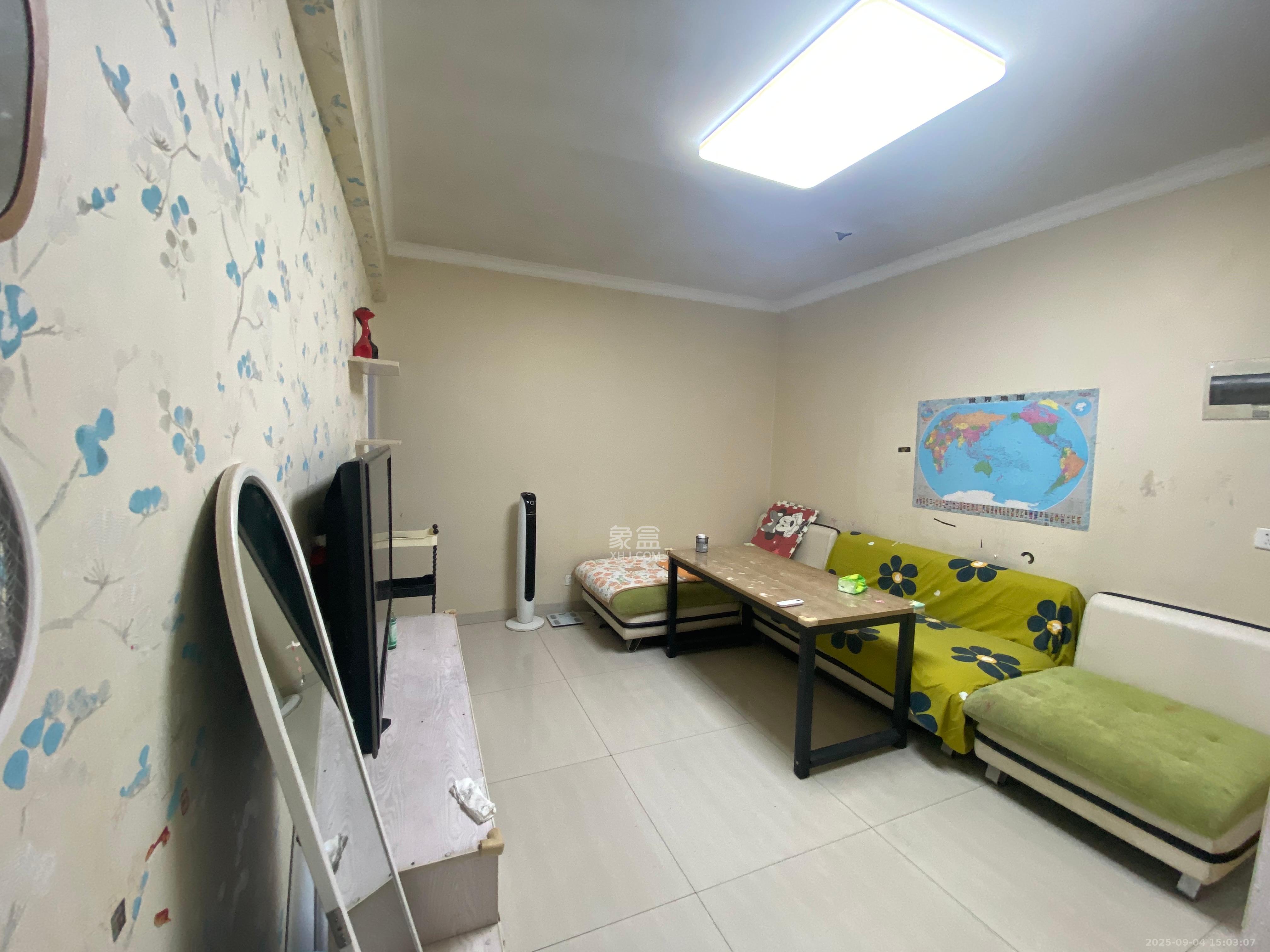 阳光锦城 2室1厅1卫 2000.0元/月 阳光锦城 2室1厅1卫 2000.0元/月室内图