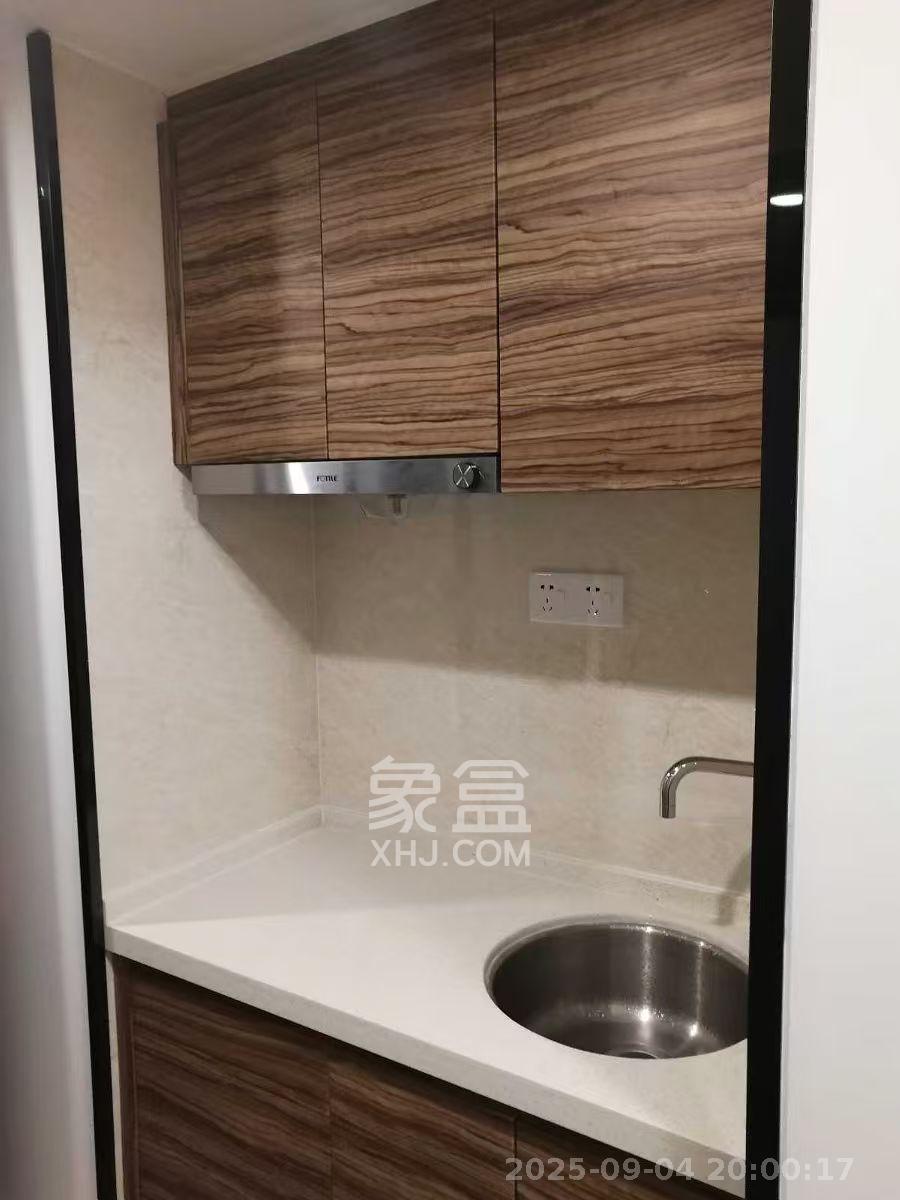 万科金域缇香 1室1厅1卫 1380.0元/月 万科金域缇香 1室1厅1卫 1380.0元/月室内图