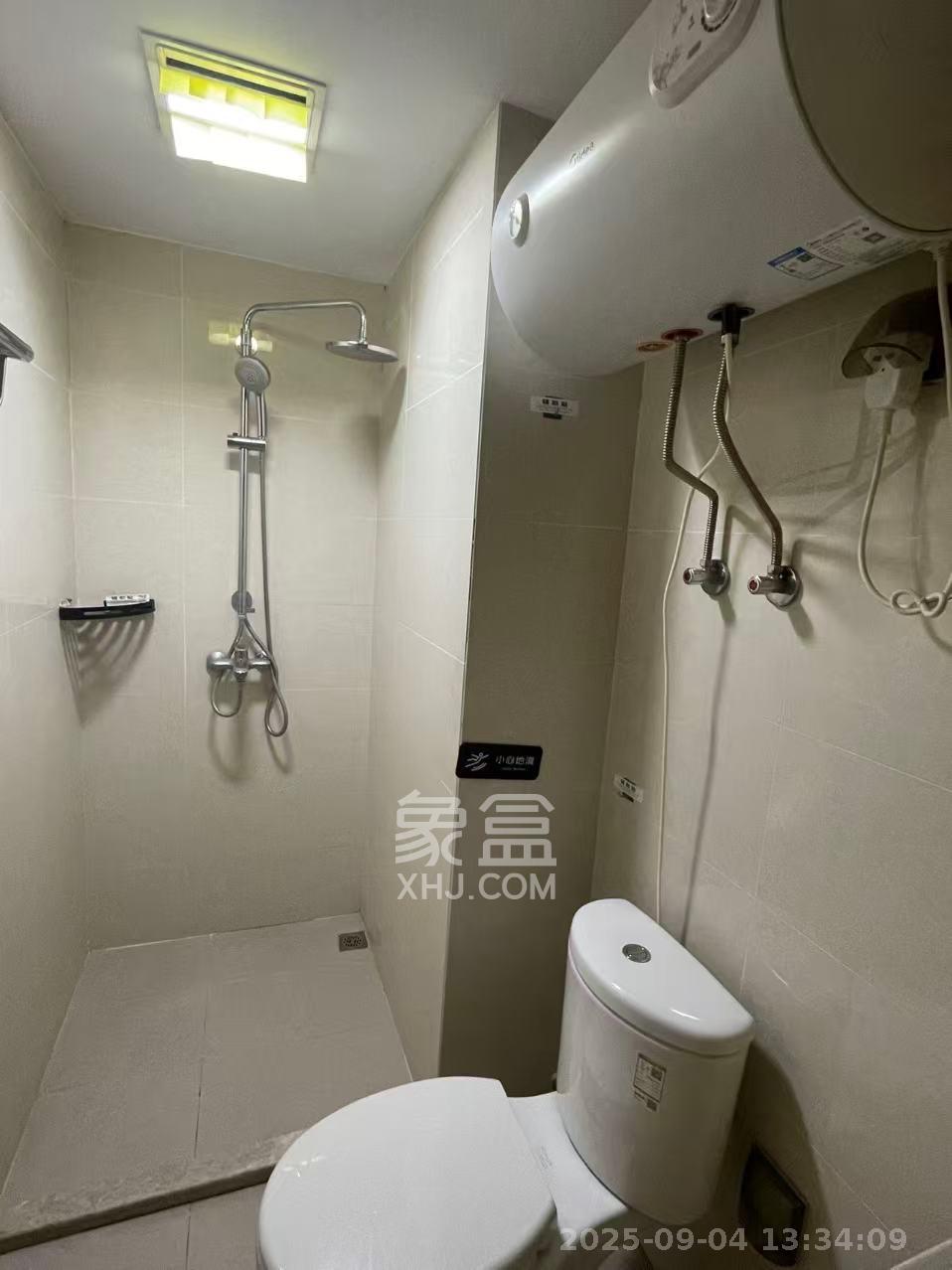 阳光城檀悦  1室1厅1卫    2200.0元/月室内图