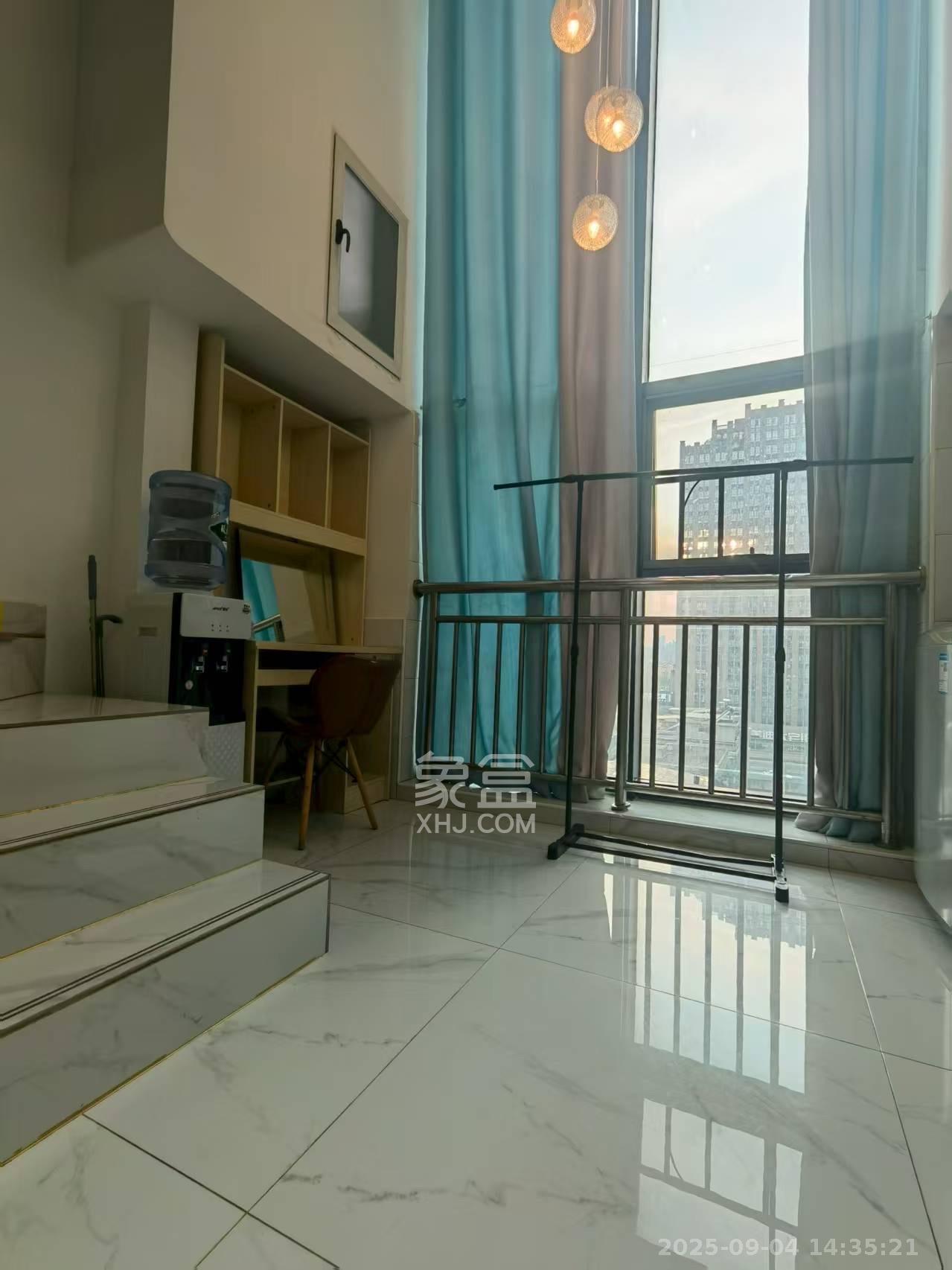 东盈商业广场(华泉城市广场)  2室1厅1卫    2400.0元/月 东盈商业广场(华泉城市广场)  2室1厅1卫    2400.0元/月室内图