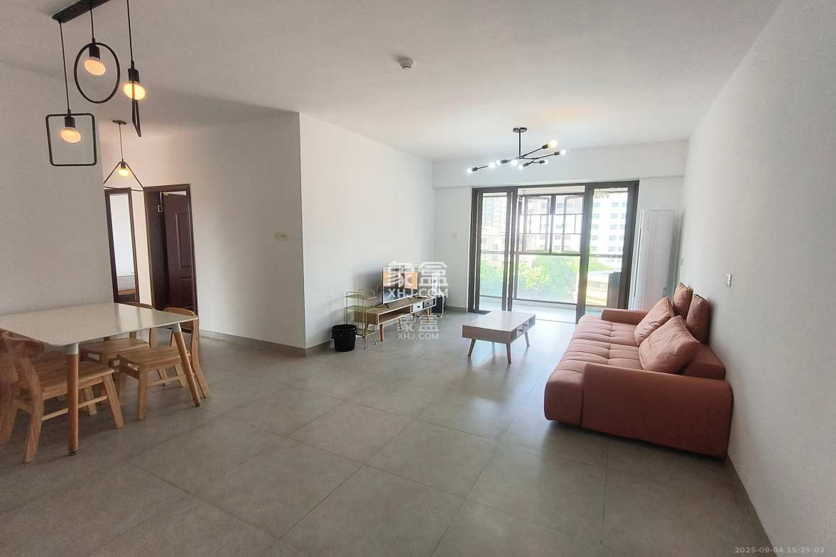 第六都(陆都小区) 3室2厅1卫 3000.0元/月 第六都(陆都小区) 3室2厅1卫 3000.0元/月室内图