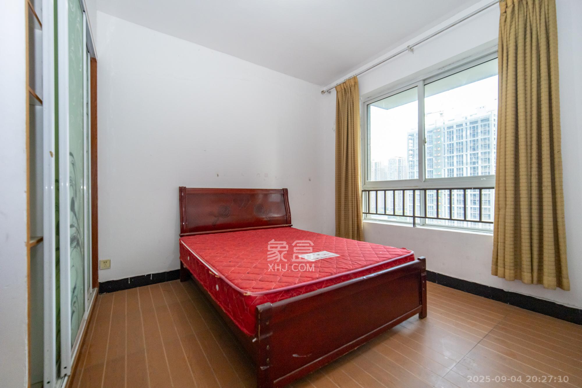 爱琴海岸 2室2厅1卫 36.8万 爱琴海岸 2室2厅1卫 36.8万卧室